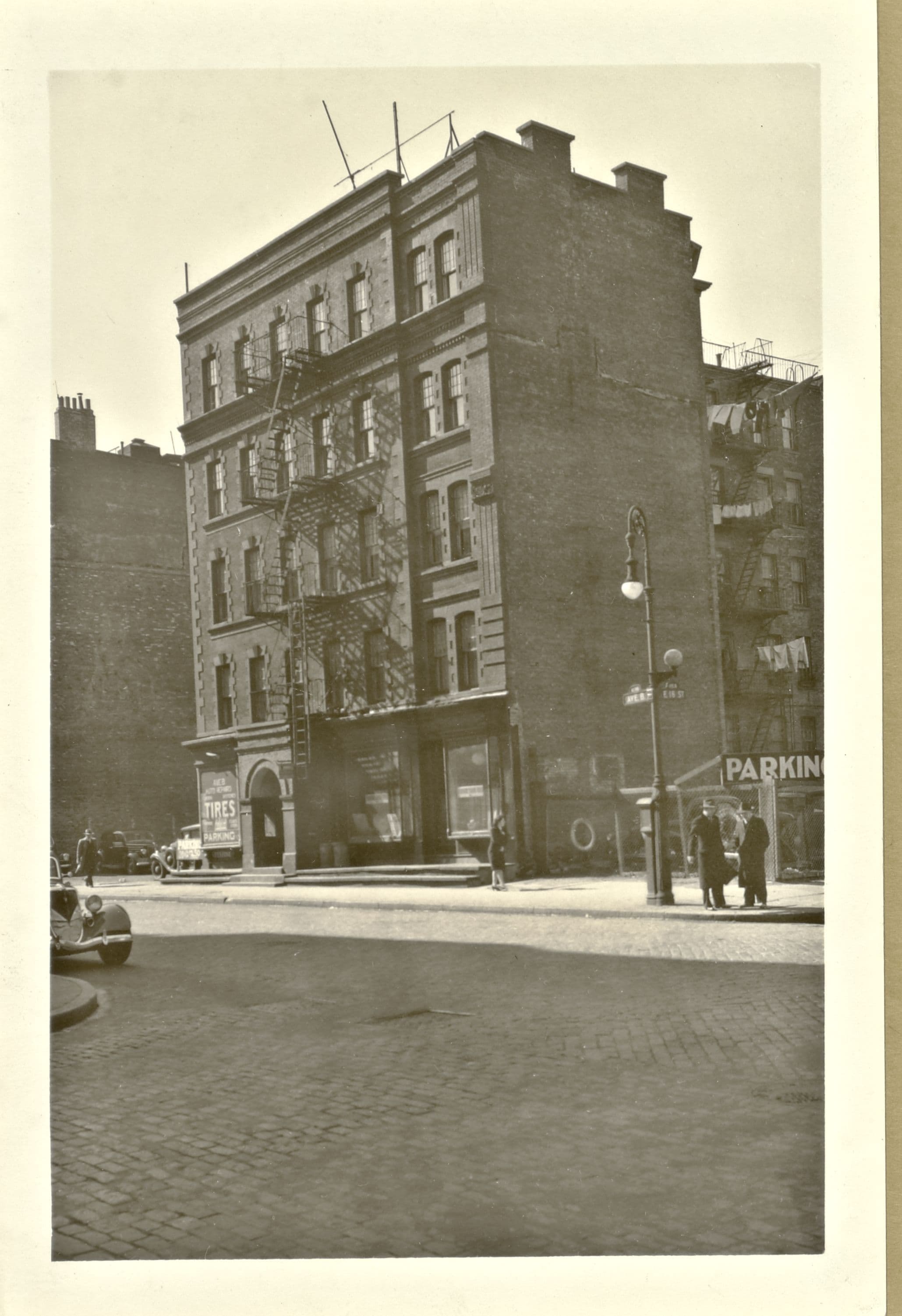 Manhattan: Avenue B - 16th Street