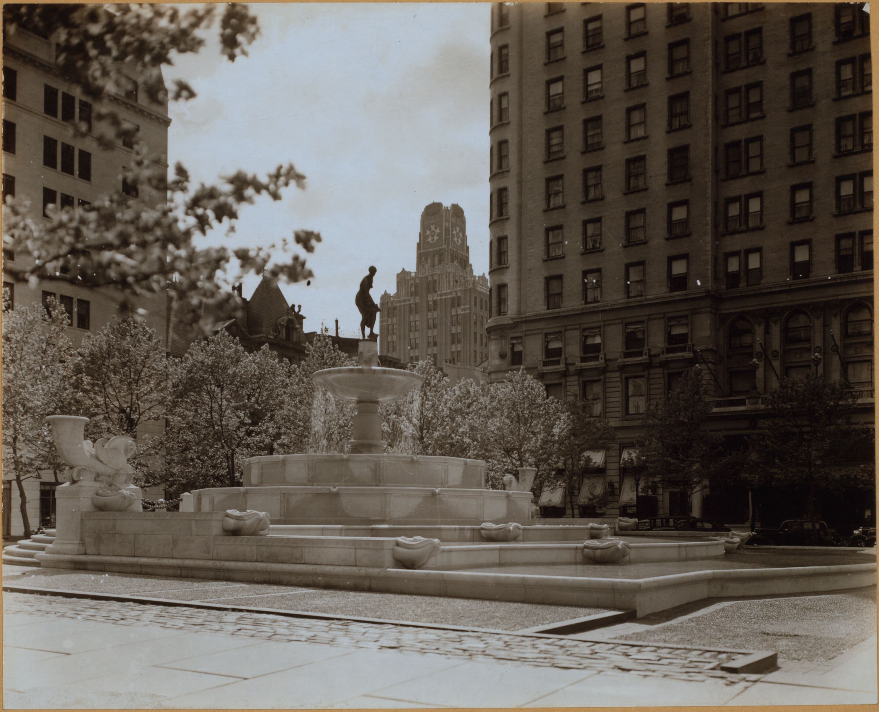 Manhattan: 5th Avenue - 58th Street (West)