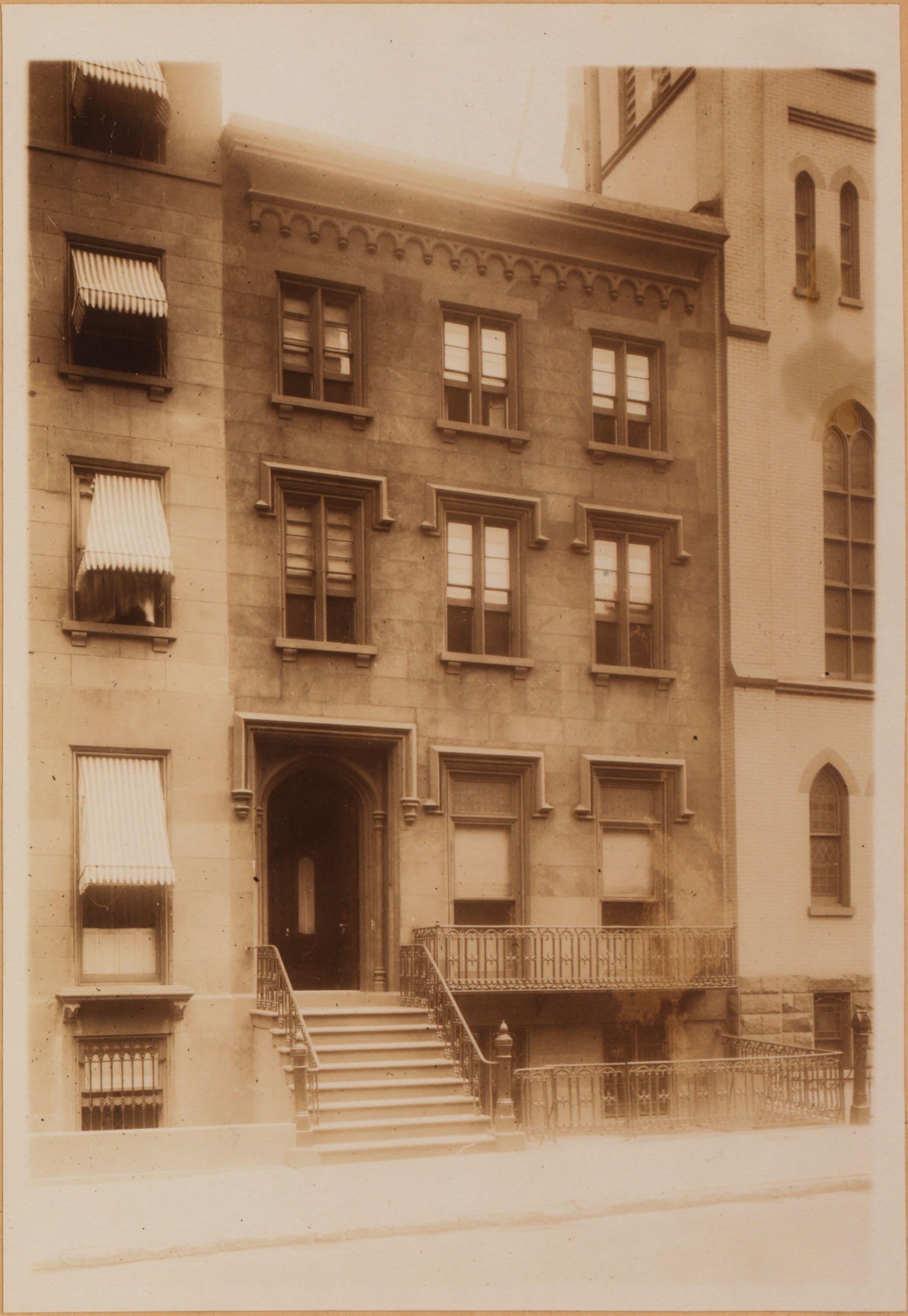 Brooklyn: Henry Street - Clark Street