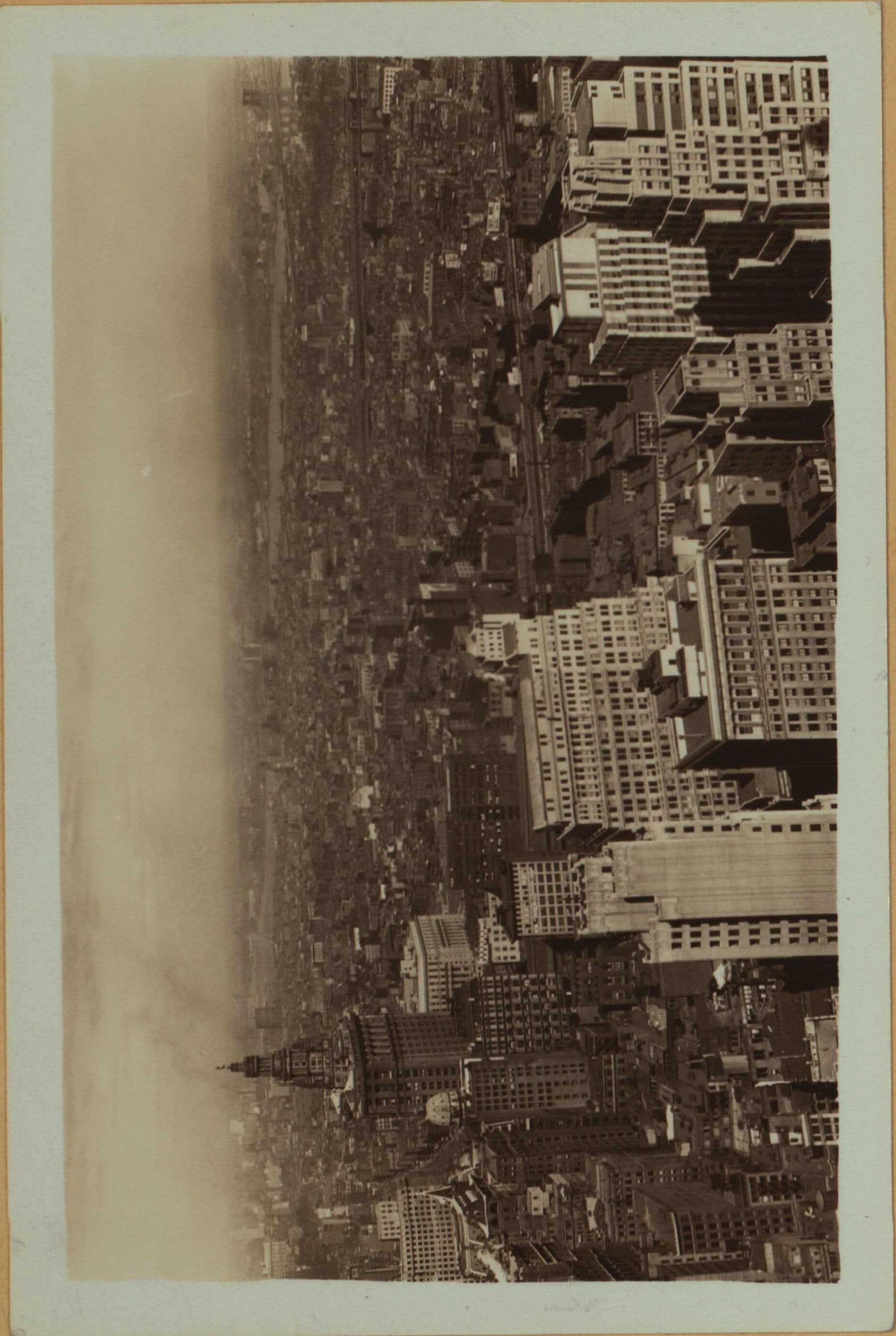 General view - [Manhattan - Wall Street - Bank of Manhattan building (North).]