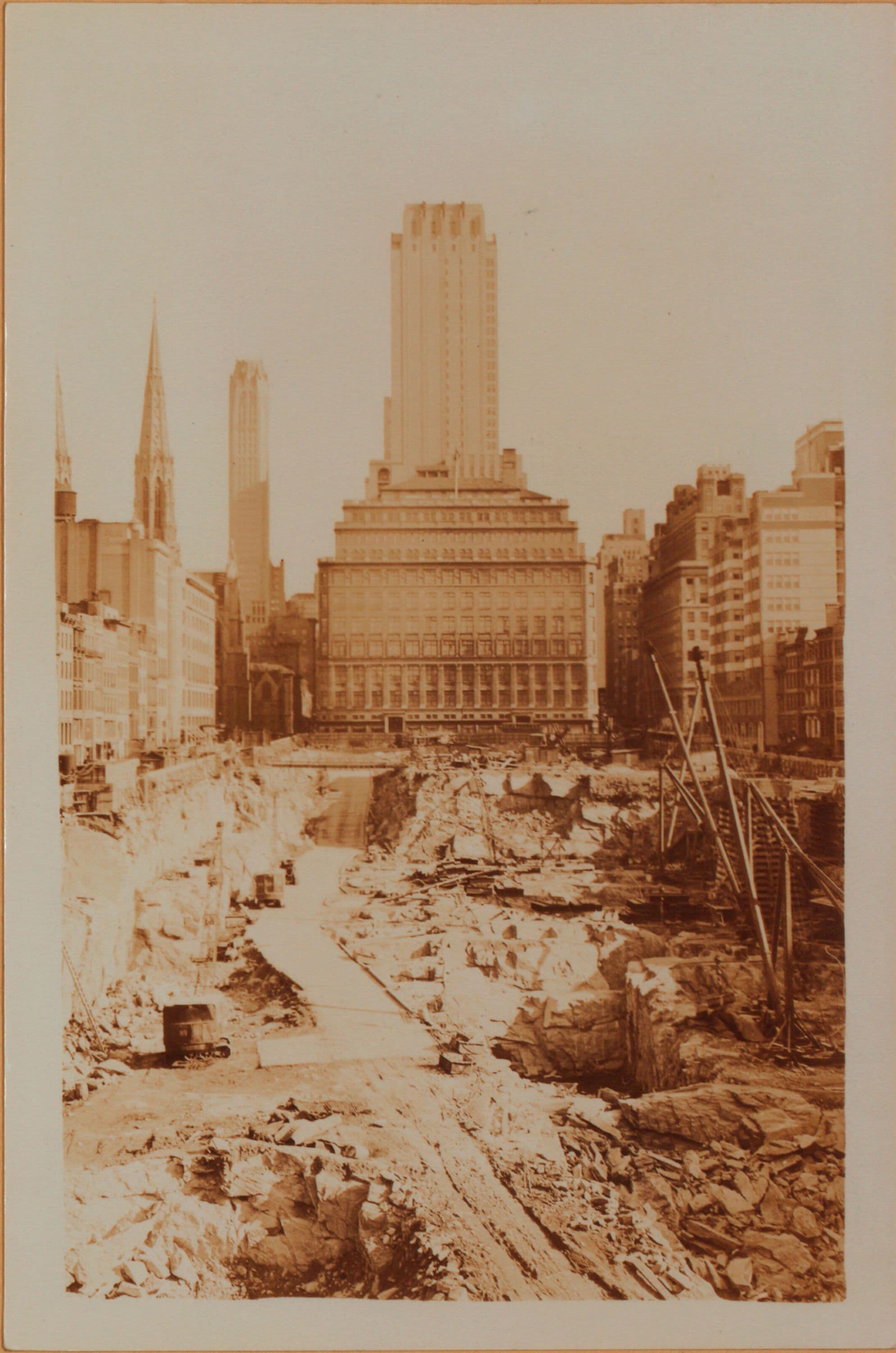 Manhattan: 6th Avenue - 49th Street (West)