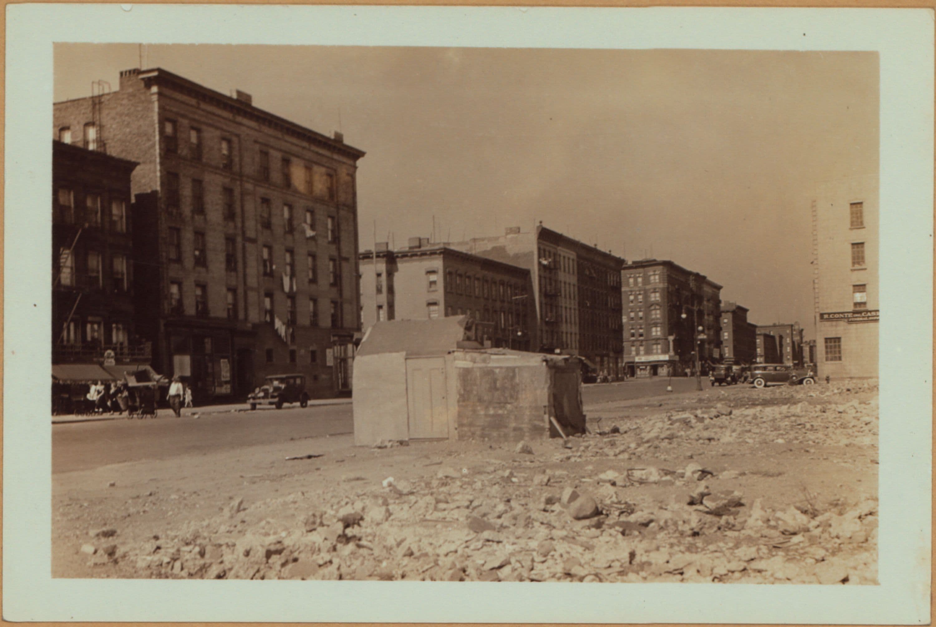 Manhattan: Pleasant Avenue - 114th Street (East), 1935