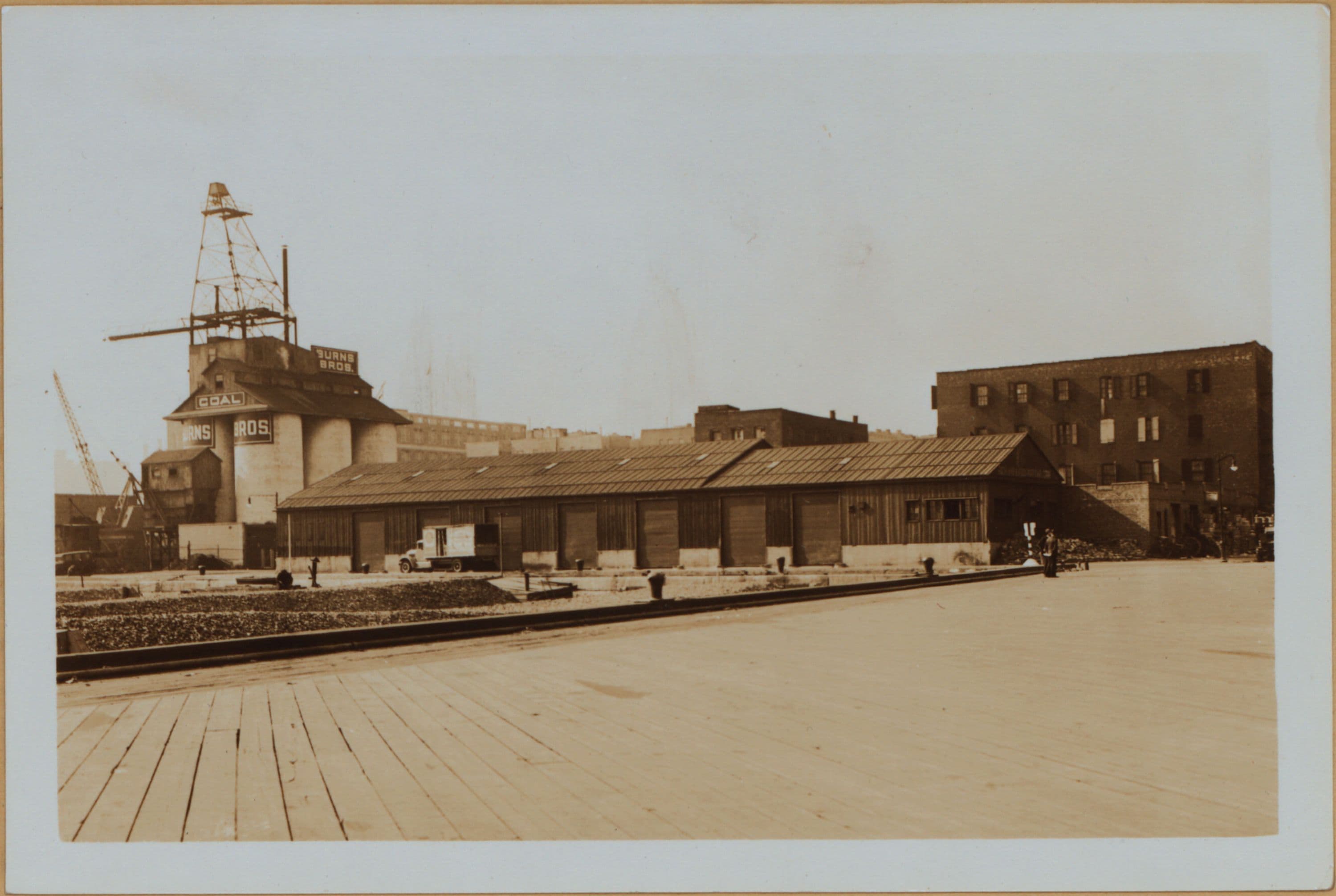 Manhattan: East River Drive - 101st Street