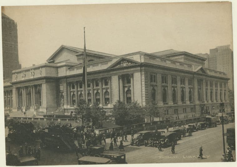 Fifth Avenue - 42nd Street, southwest corner