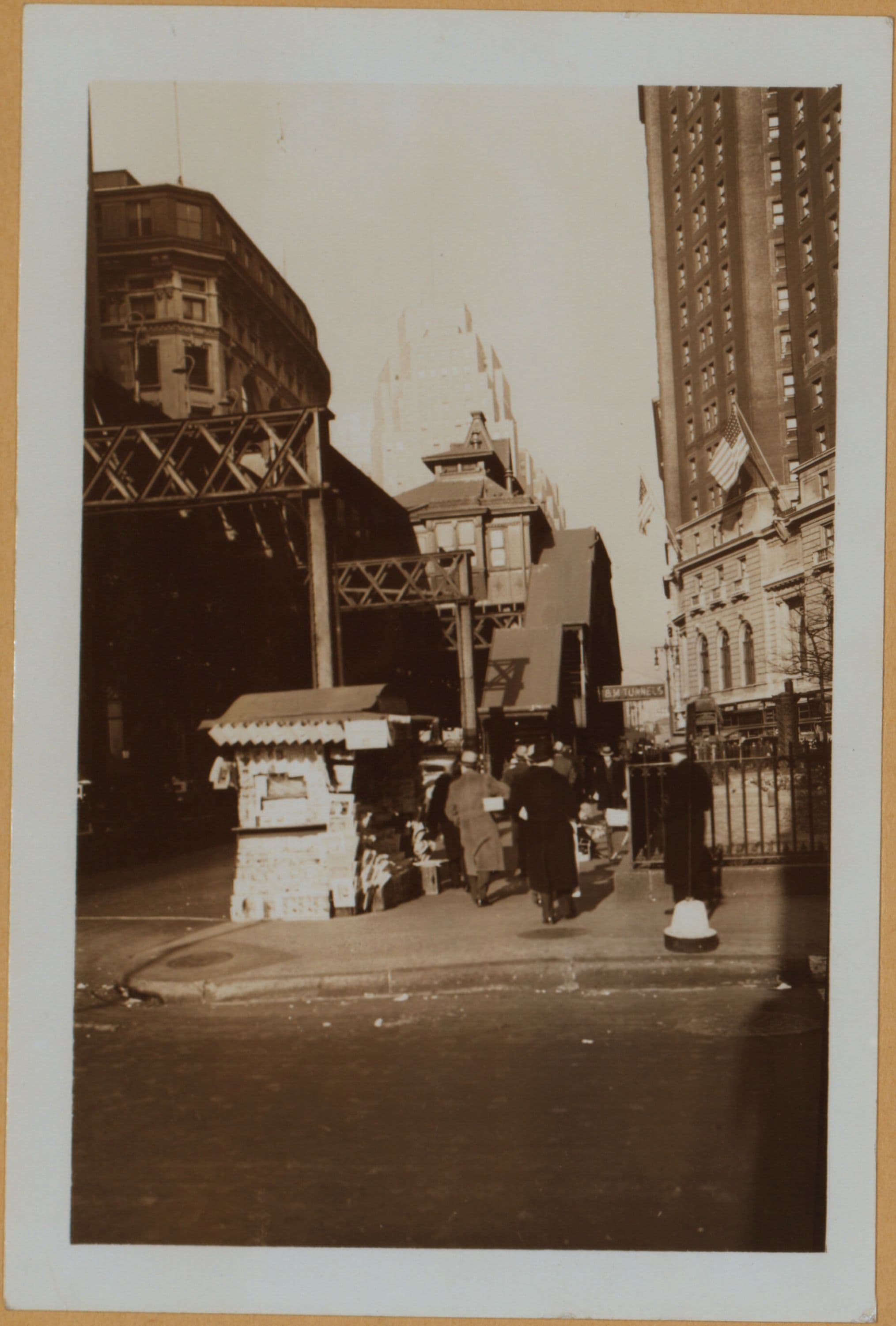 Manhattan: 6th Avenue - 32nd Street (West)