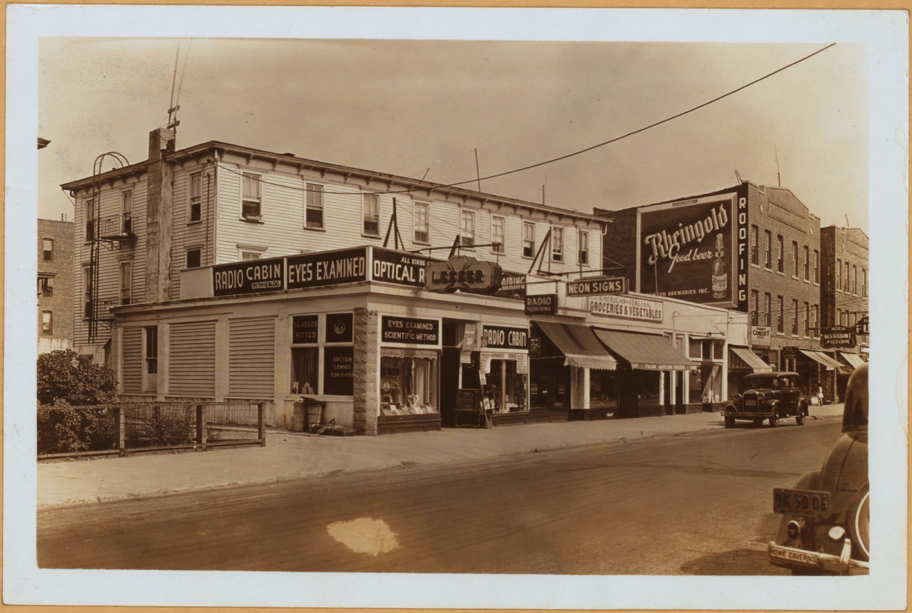 Brooklyn: Sheepshead Bay Road - Dean's Lane