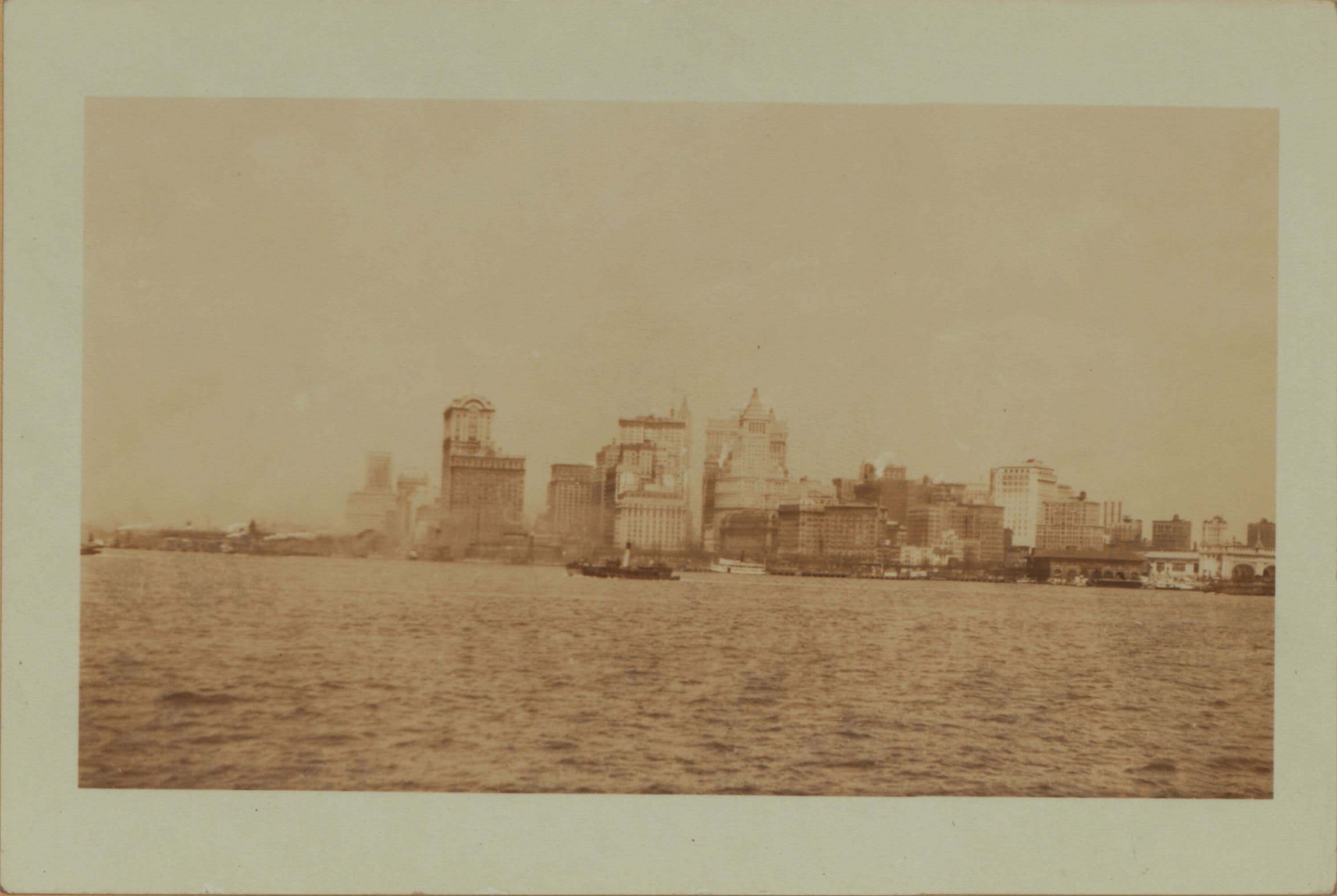 North (Hudson) River - Shore and skyline - Manhattan - Battery - 14th Street - [Ellis Island Ferry House - United States Barge Office.]
