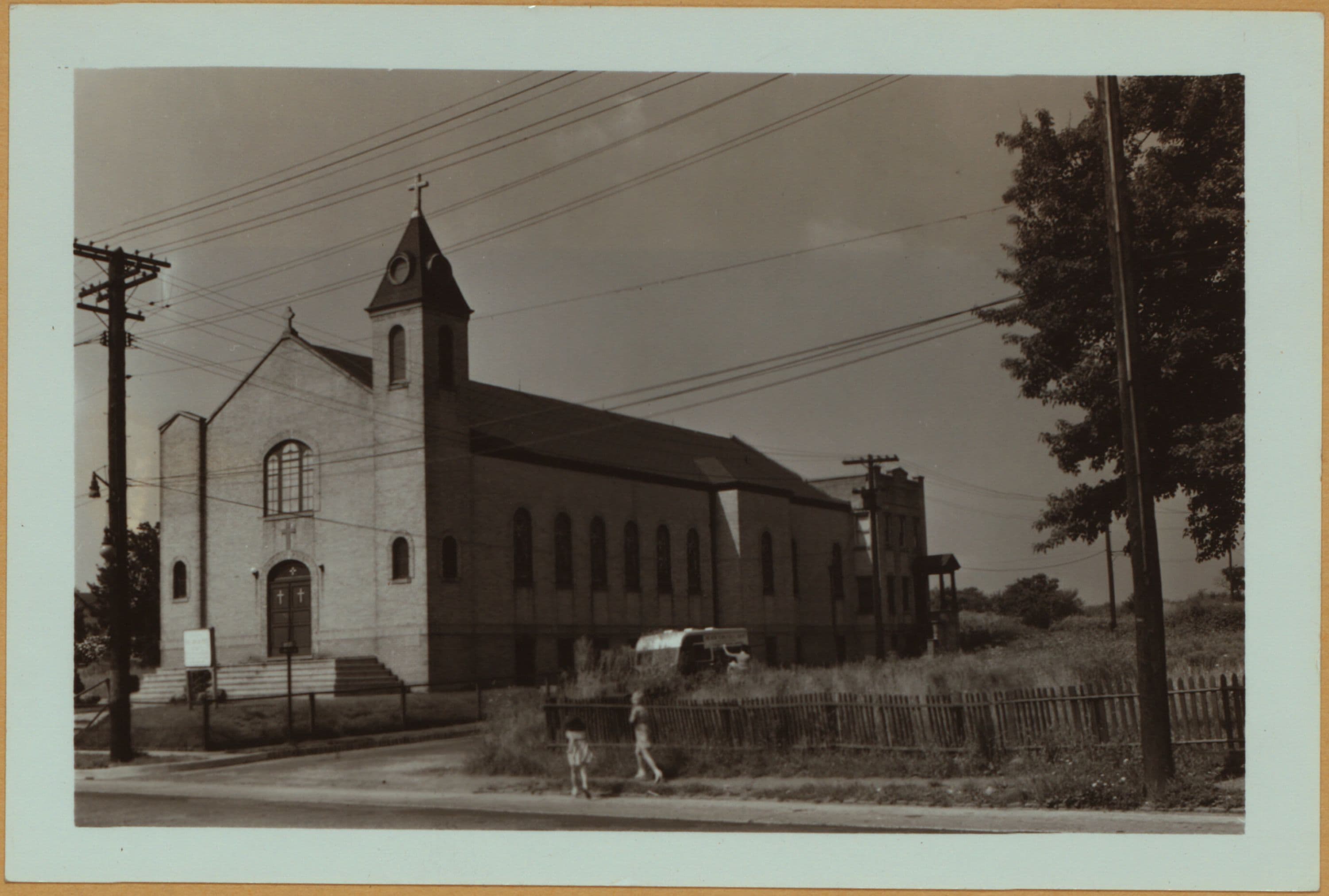 Richmond: Richmond Avenue - Lamberts Lane