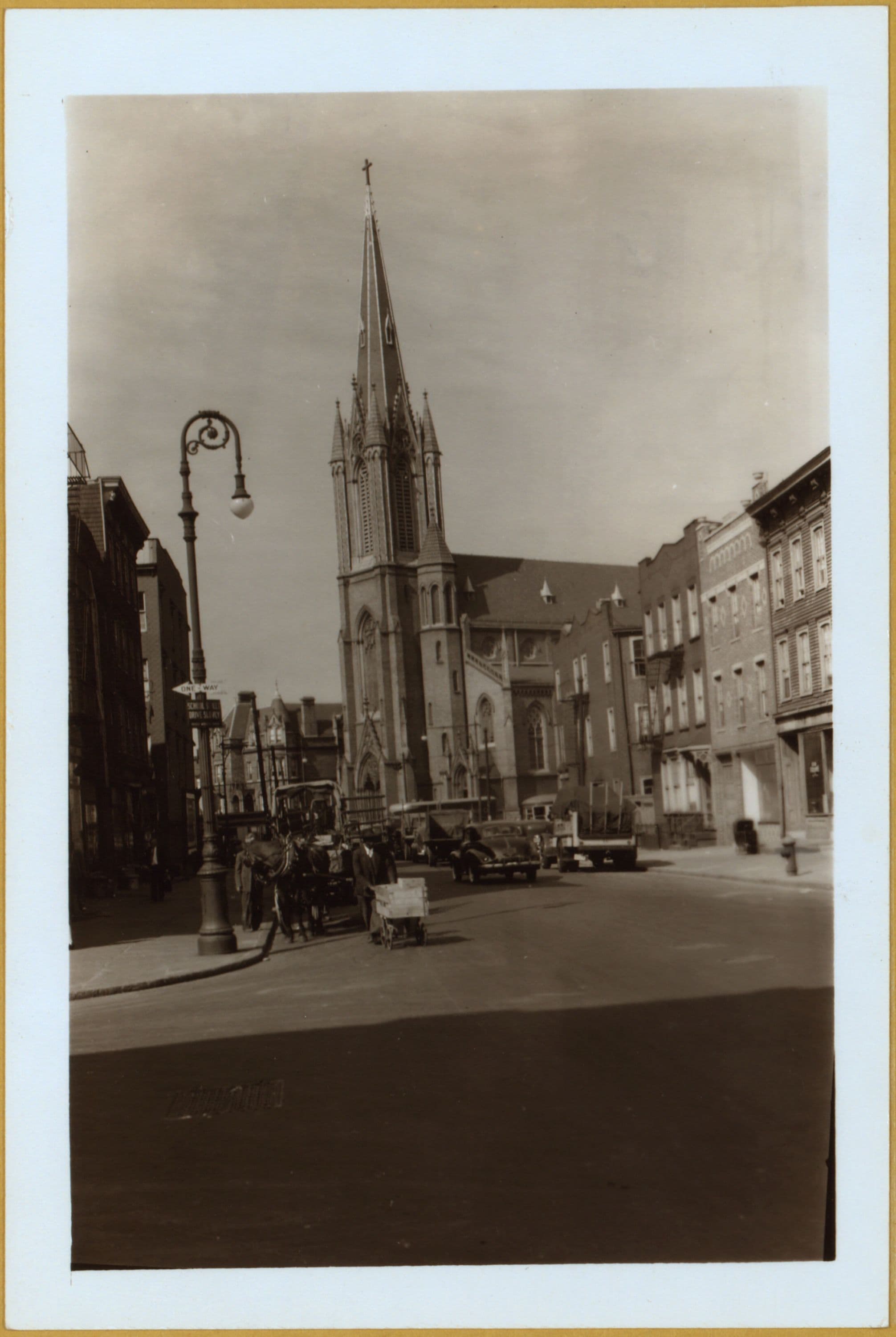 Brooklyn: Throop Ave. - Hopkins St.