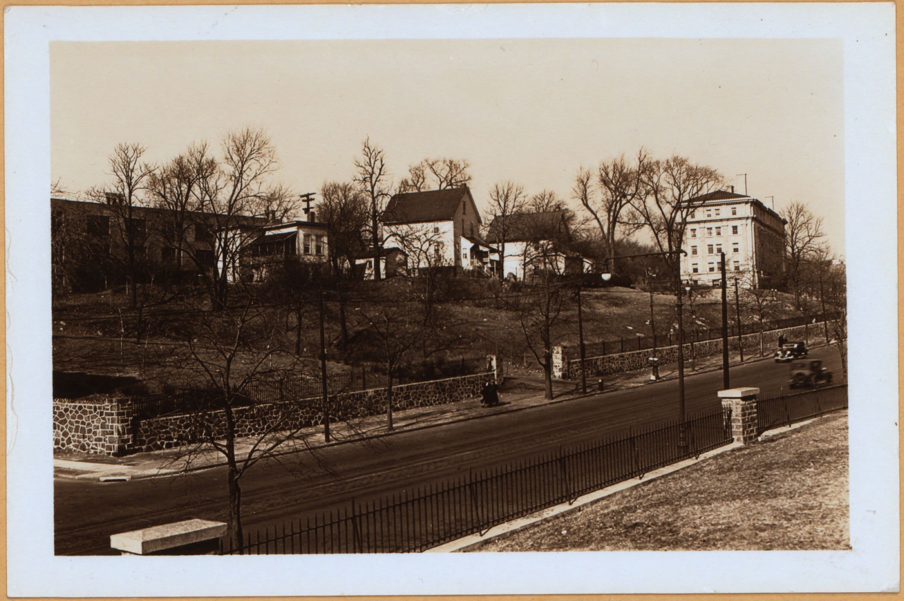 Bronx: University Avenue - 180th Street (West)