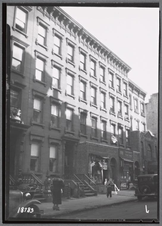 Brownstones & storefronts; Washington Palace hall: 149-157 S. 9th St-Bedford Av-Driggs Av, Brooklyn