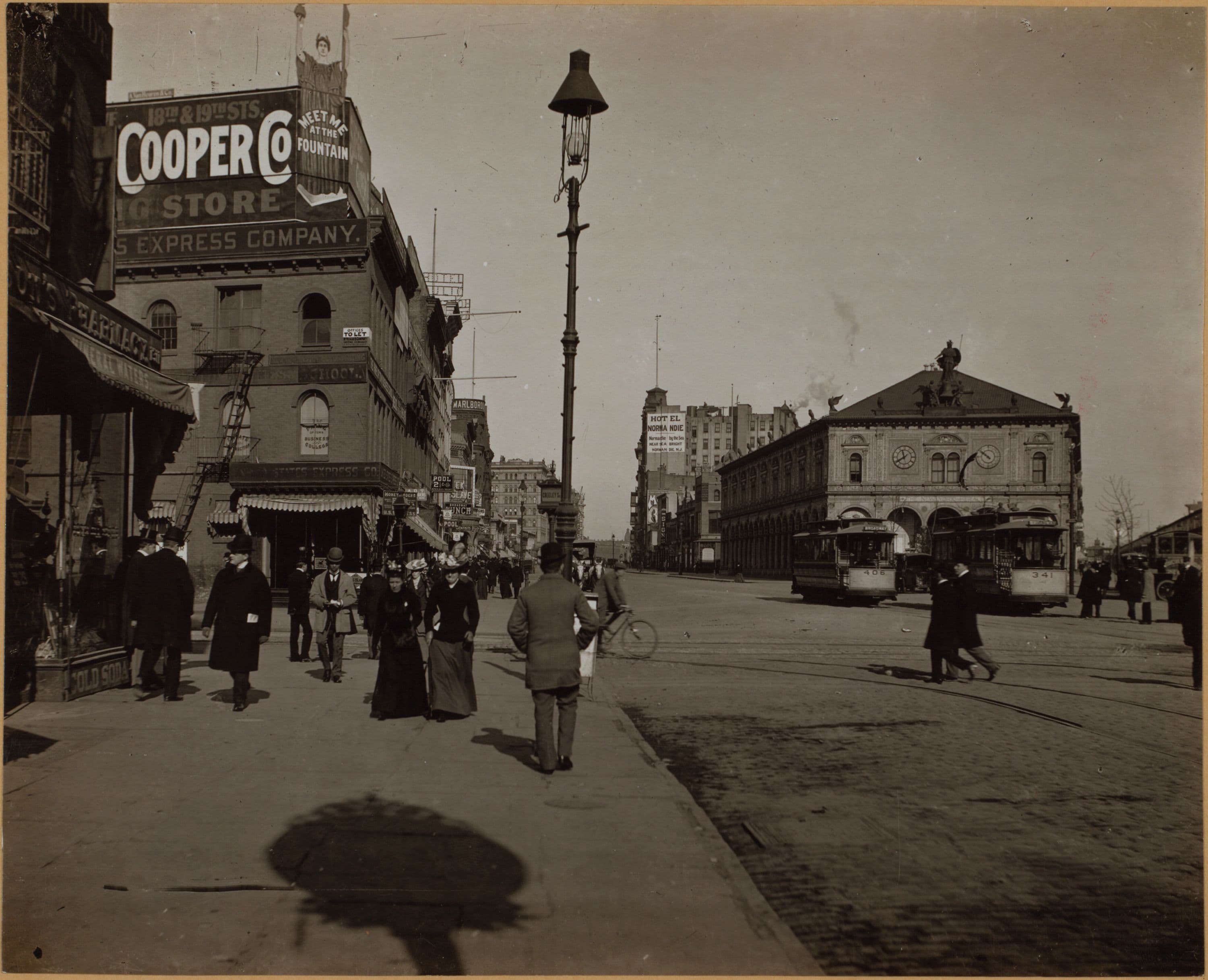 Manhattan: Broadway - 34th Street (West)