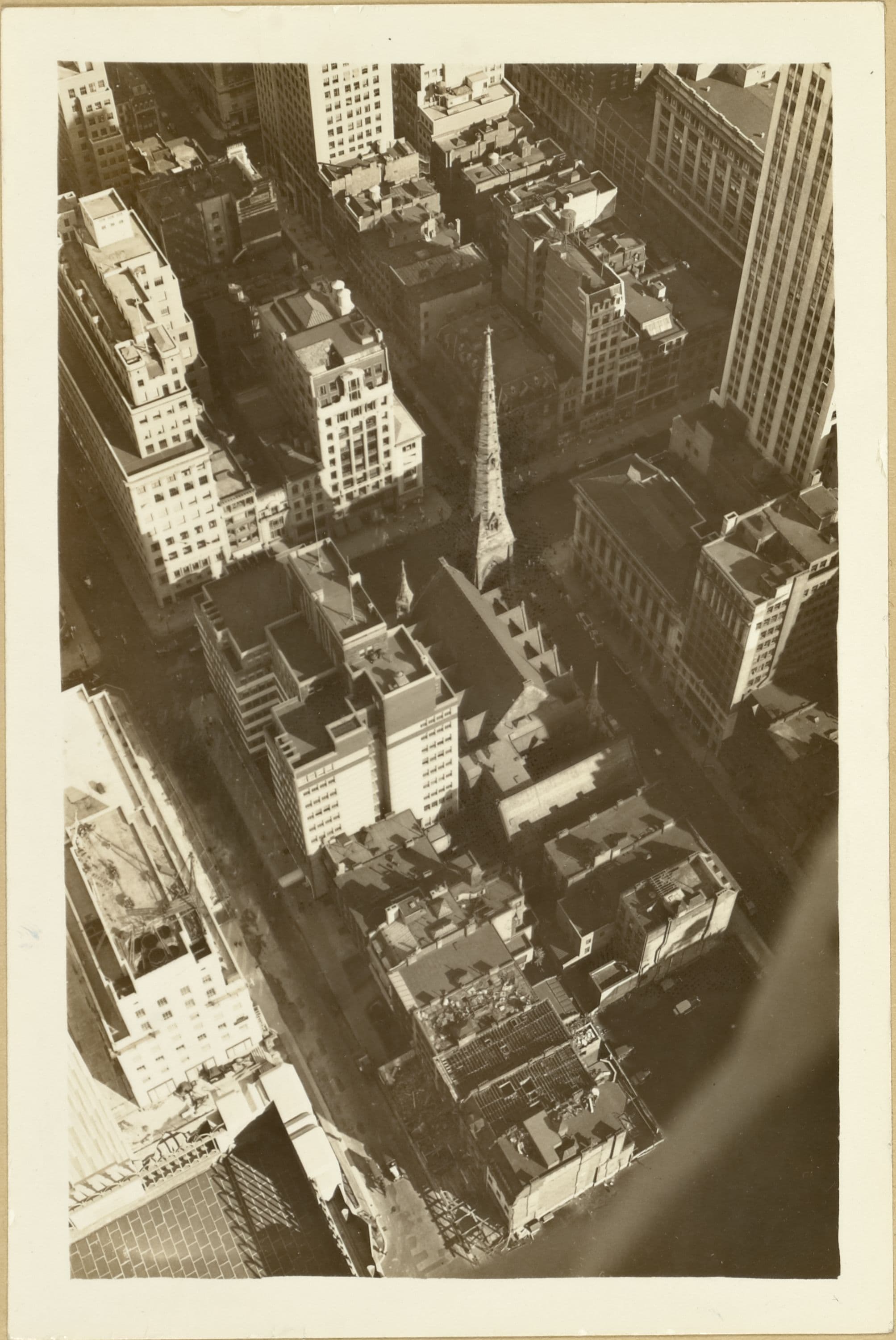 Manhattan: 5th Avenue - 48th Street