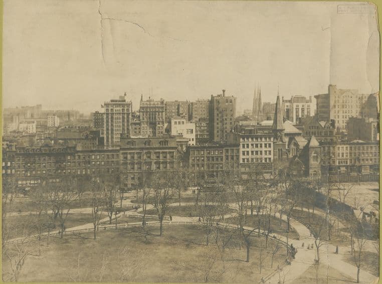42nd Street (West) - Fifth Avenue - Sixth Avenue, north side