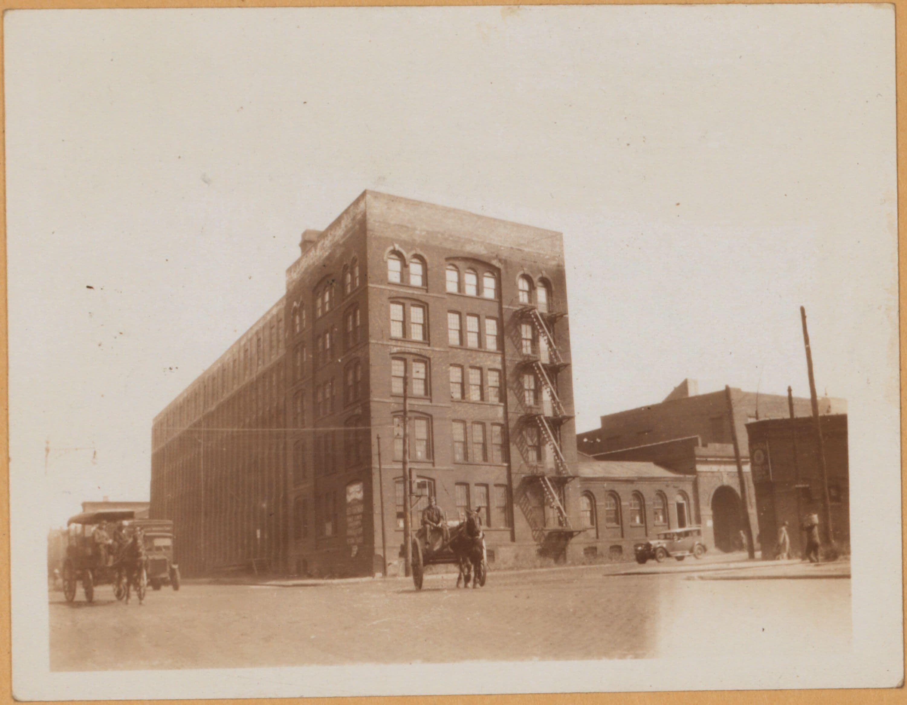 Brooklyn: Hewes Street - Kent Avenue