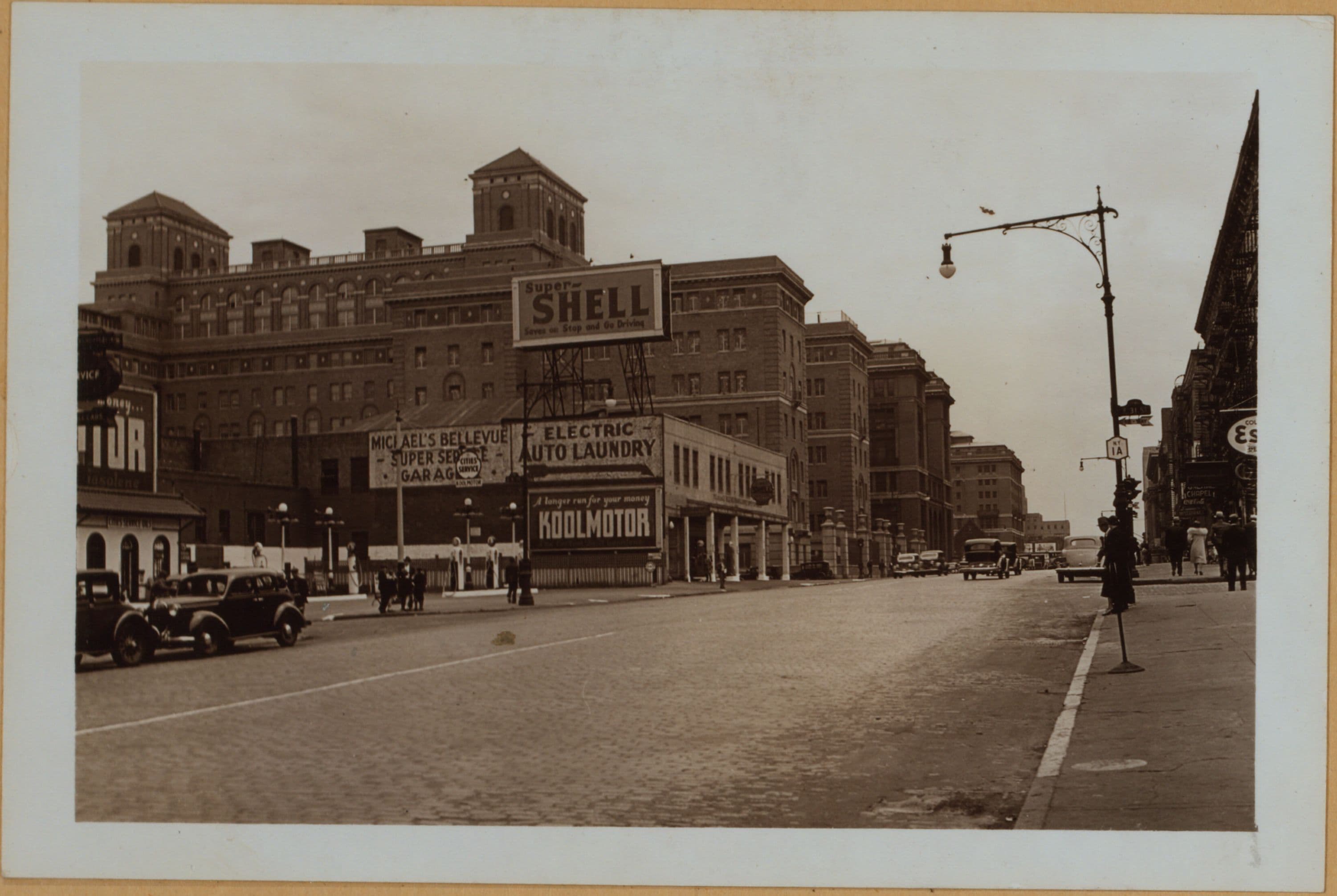 Manhattan: 1st Ave. - 26th St. E.