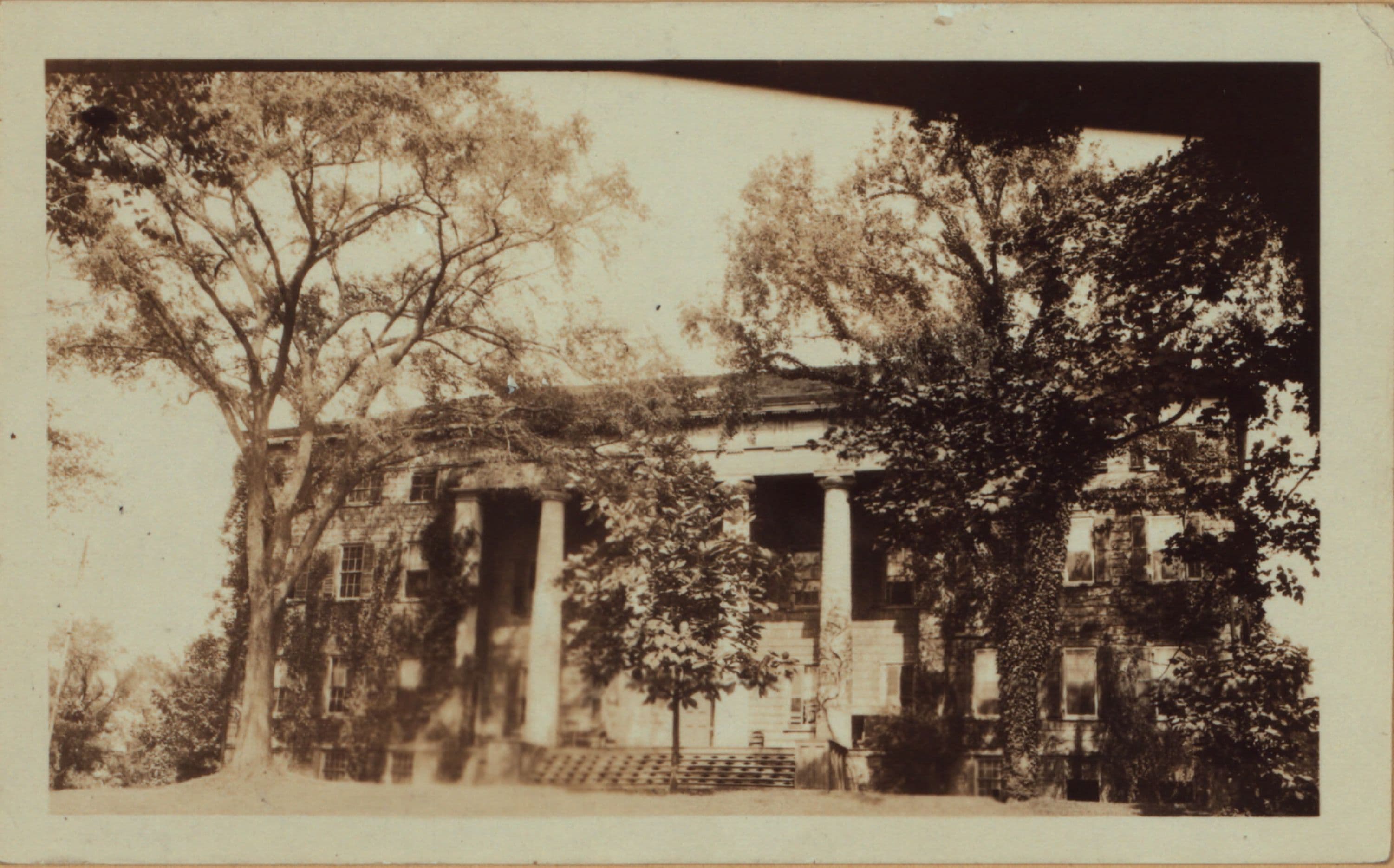 Queens: 40th Avenue - Main Street