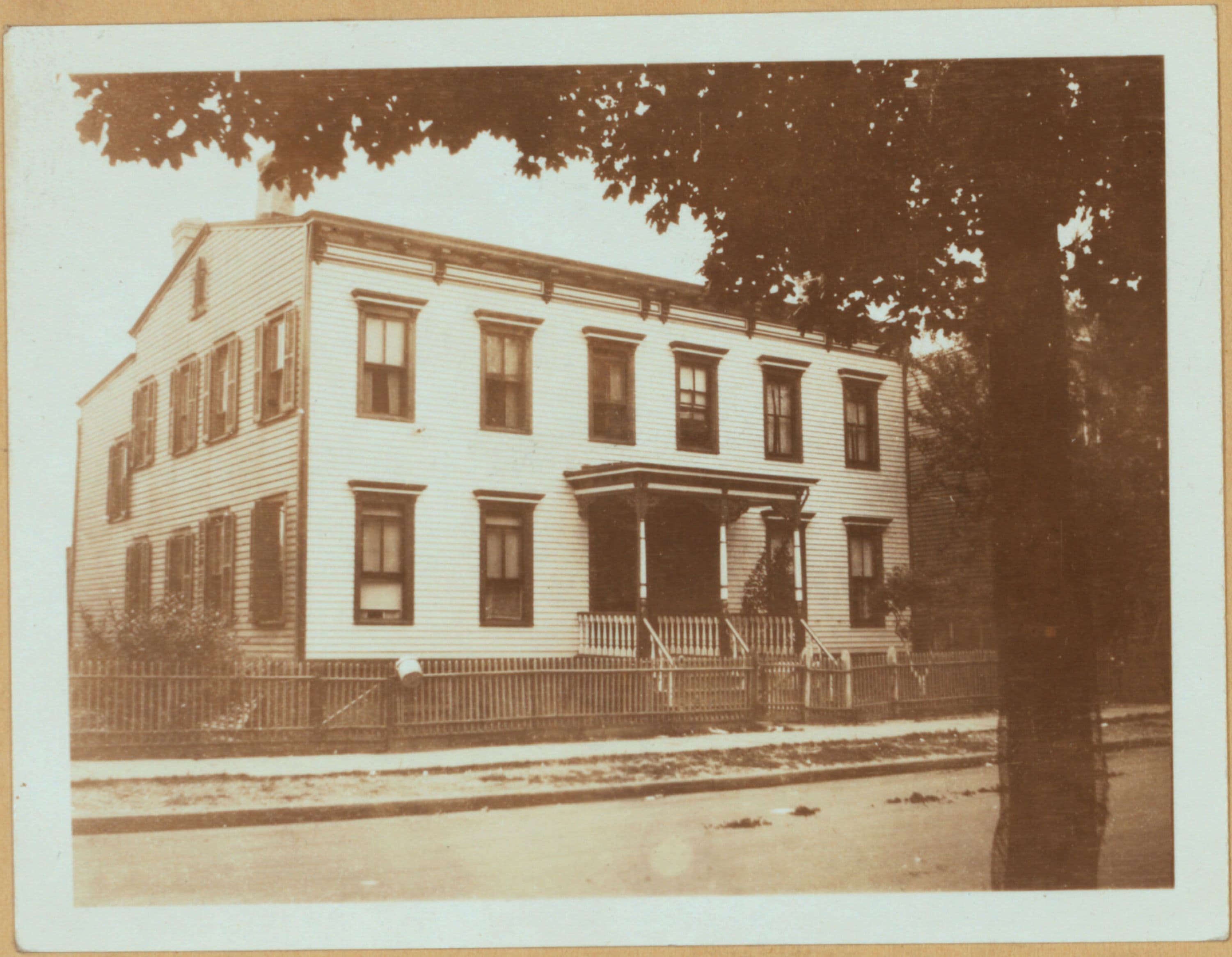 Brooklyn: New Jersey Avenue - Fulton Street