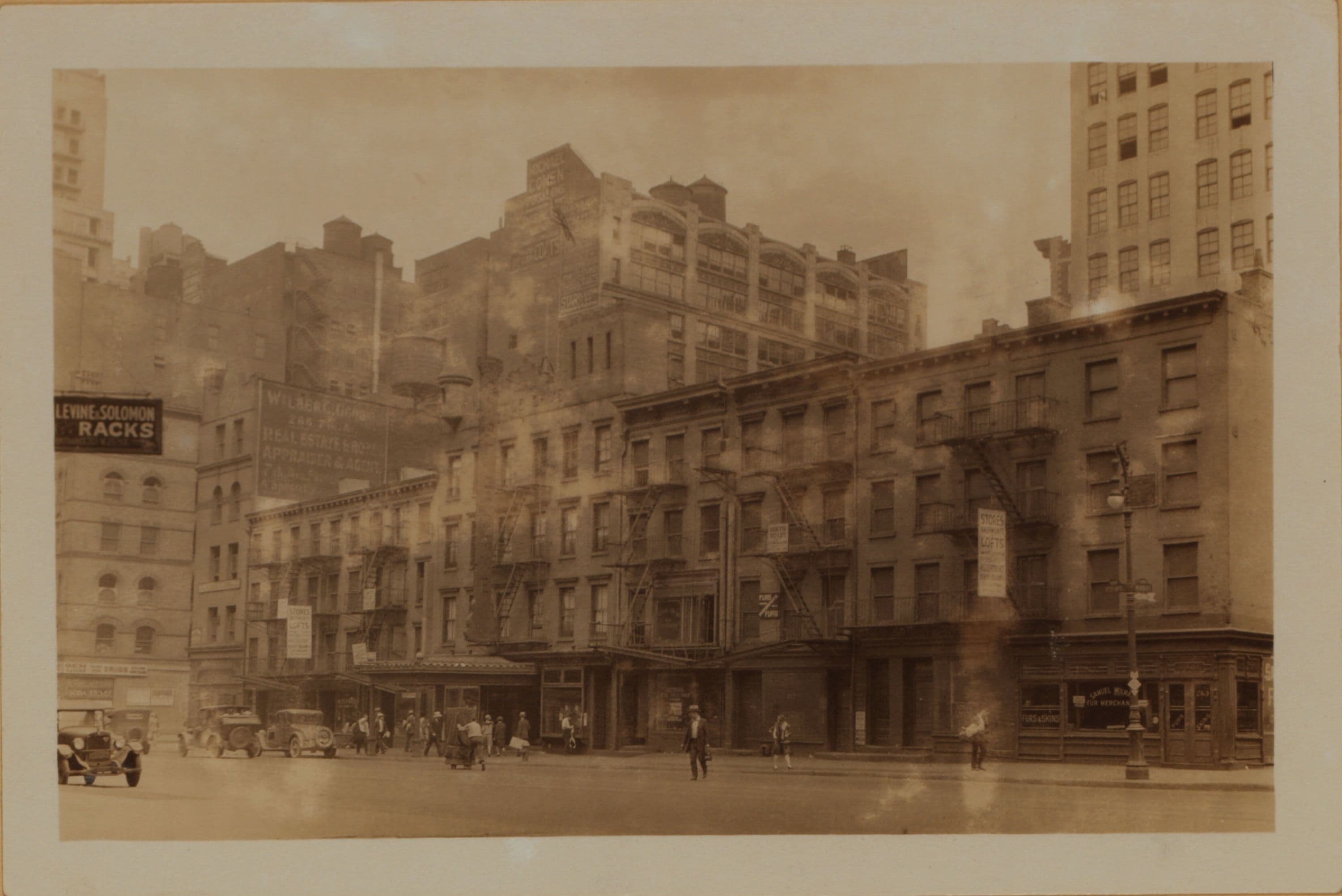 Manhattan: 7th Avenue - 25th Street
