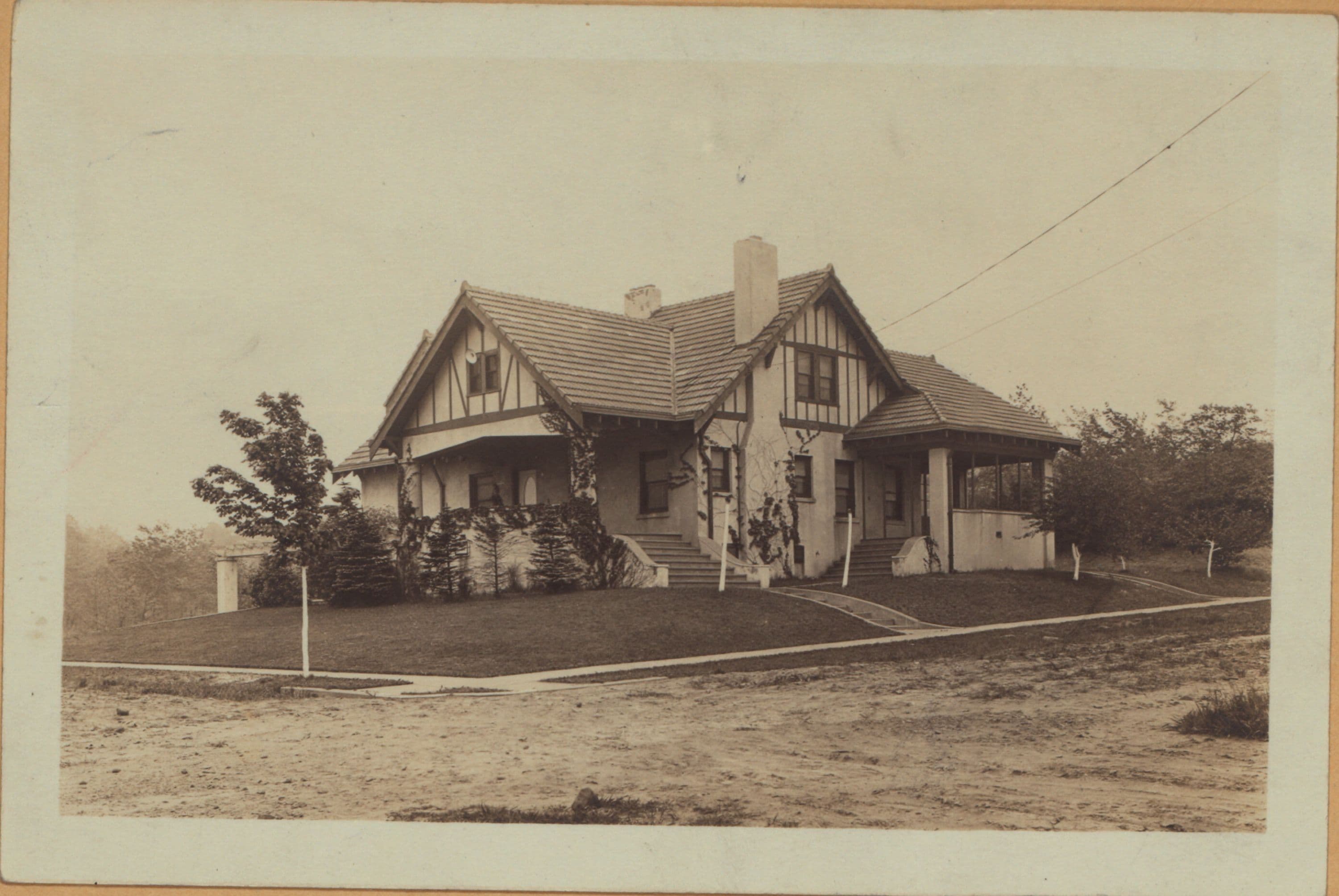 Richmond: Andrews Avenue - Natick Street