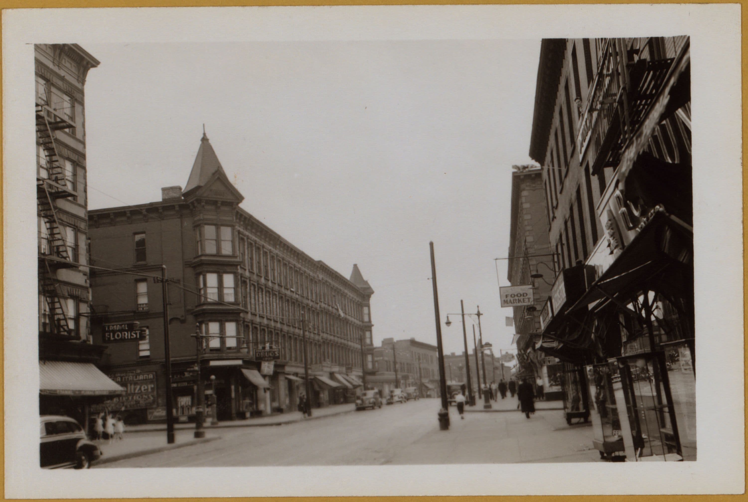 Brooklyn: 5th Avenue - President Street