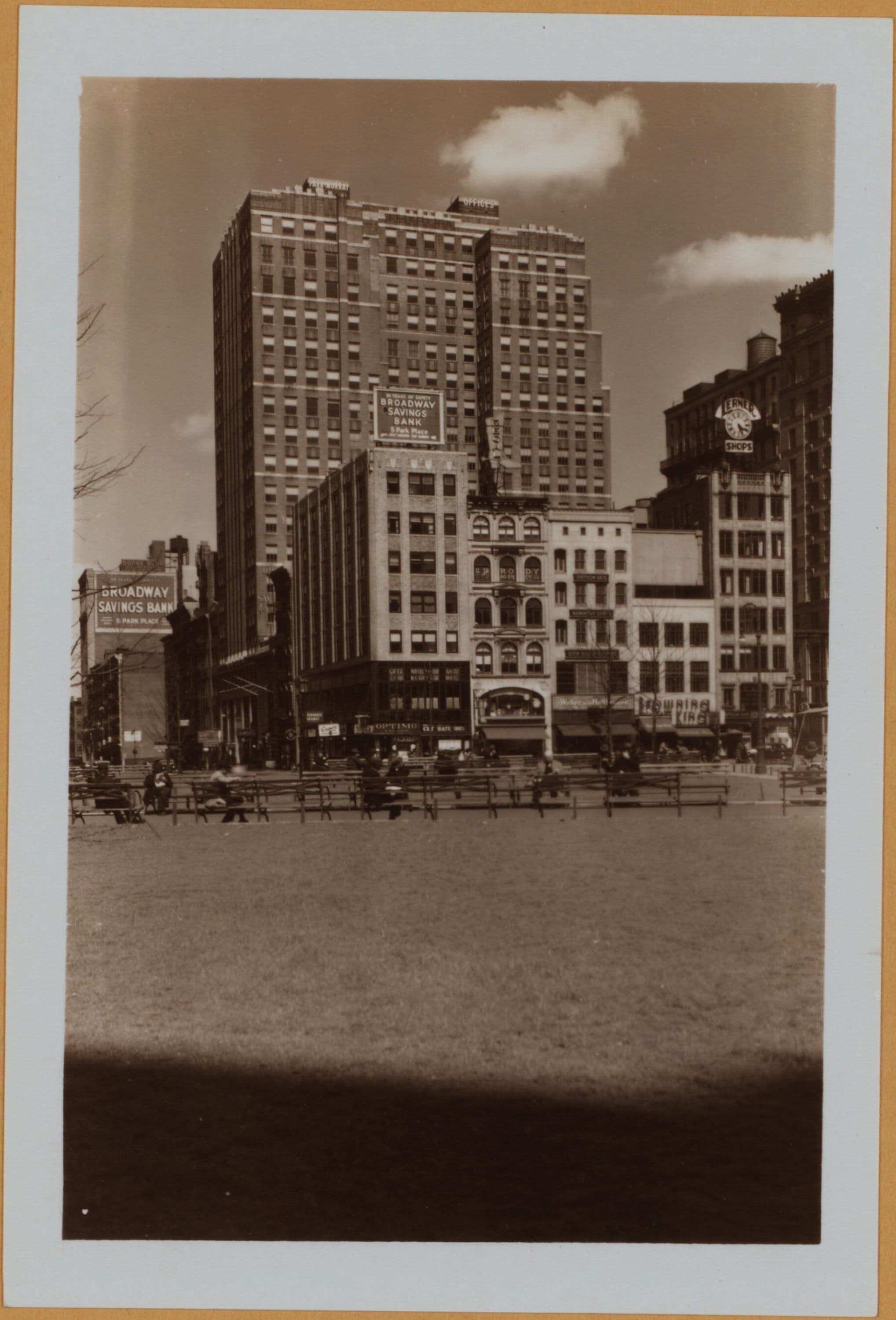 Manhattan: Broadway - Park Place