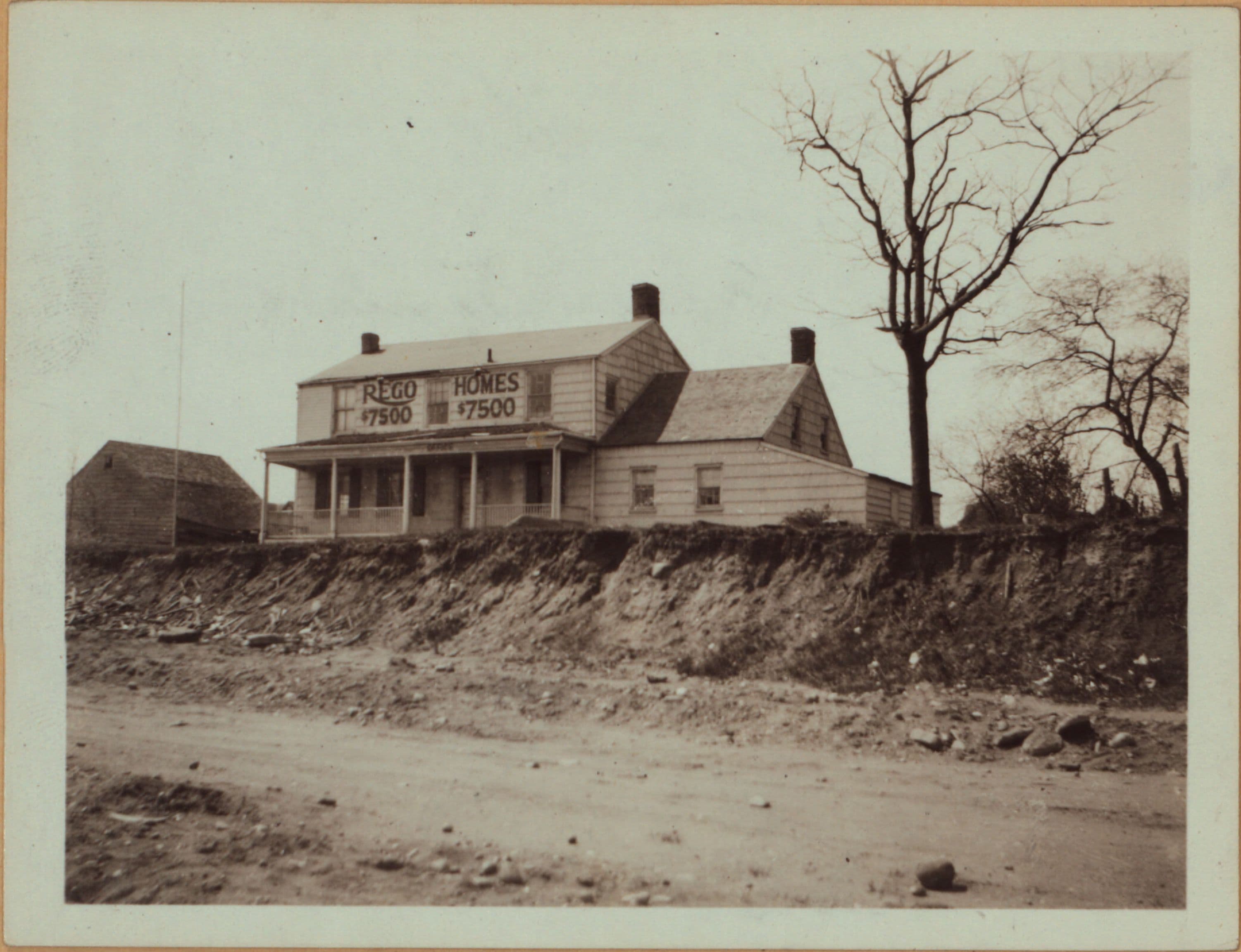 Queens: Queens Boulevard - 62nd Avenue