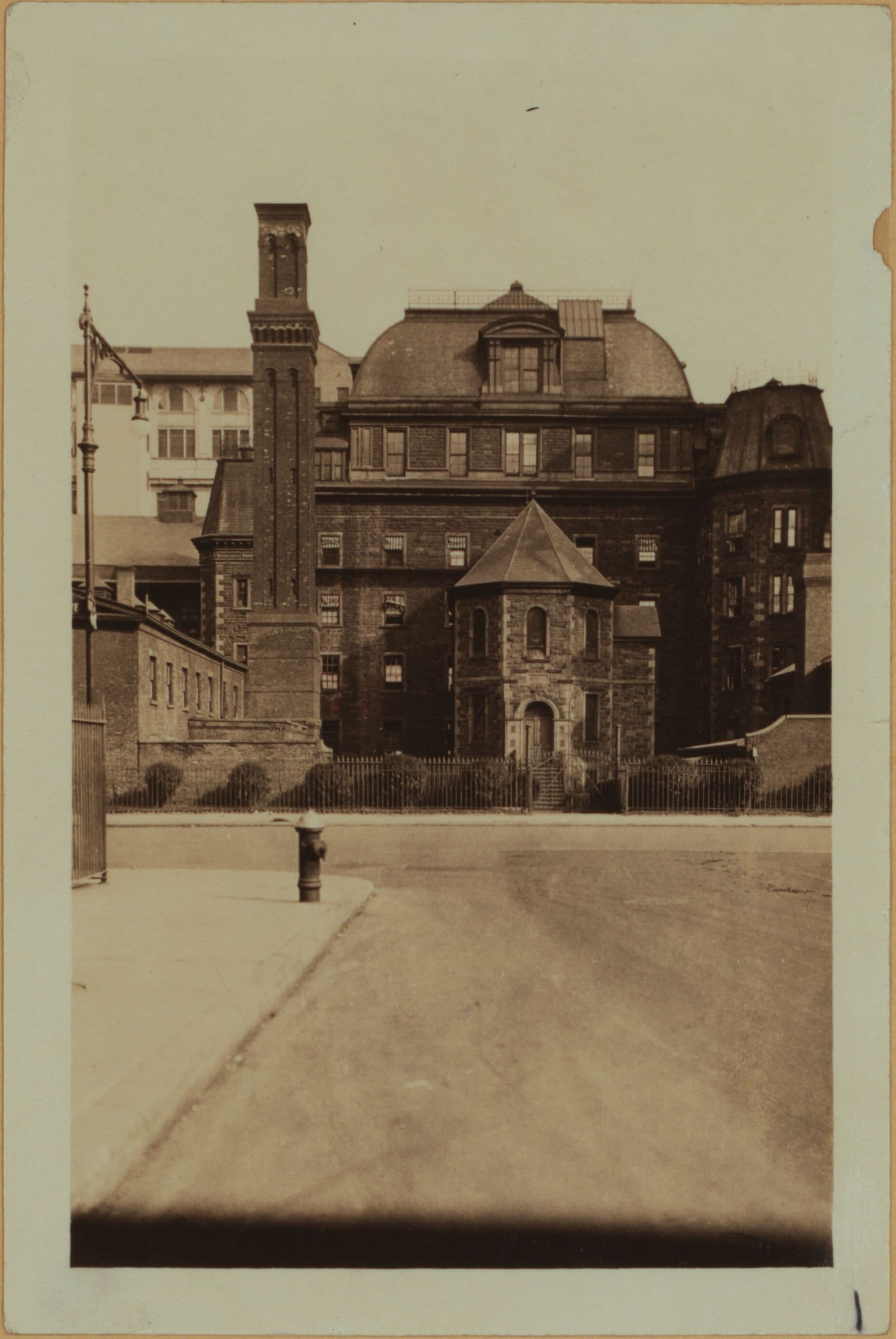 Hospitals - Bellevue Hospital - [Old administration building.]