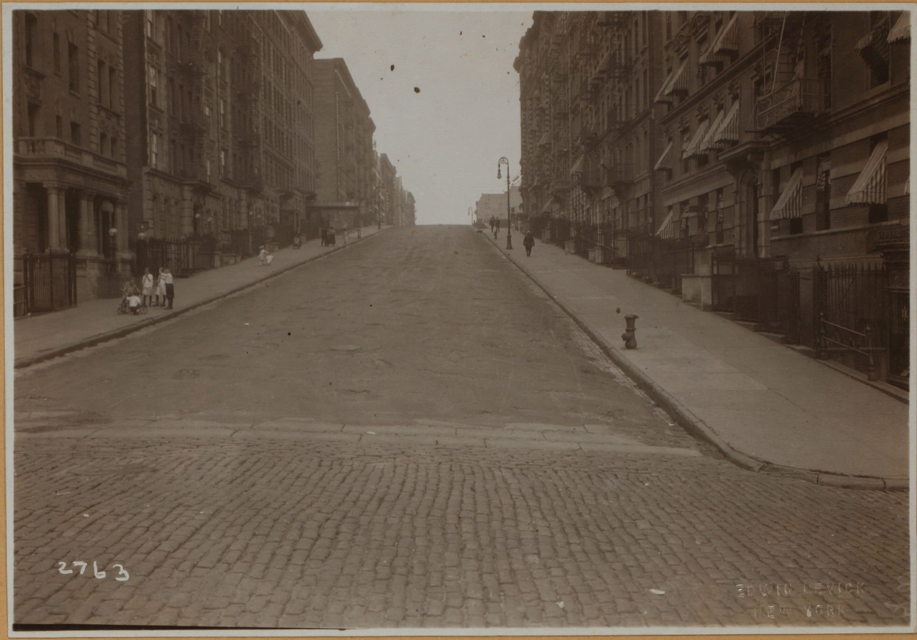 Manhattan: 122nd Street - Amsterdam Avenue
