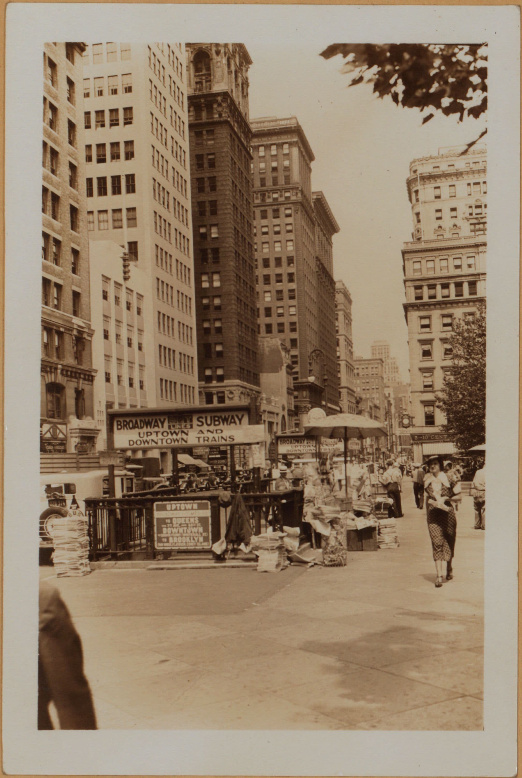 Manhattan: Broadway - Warren Street