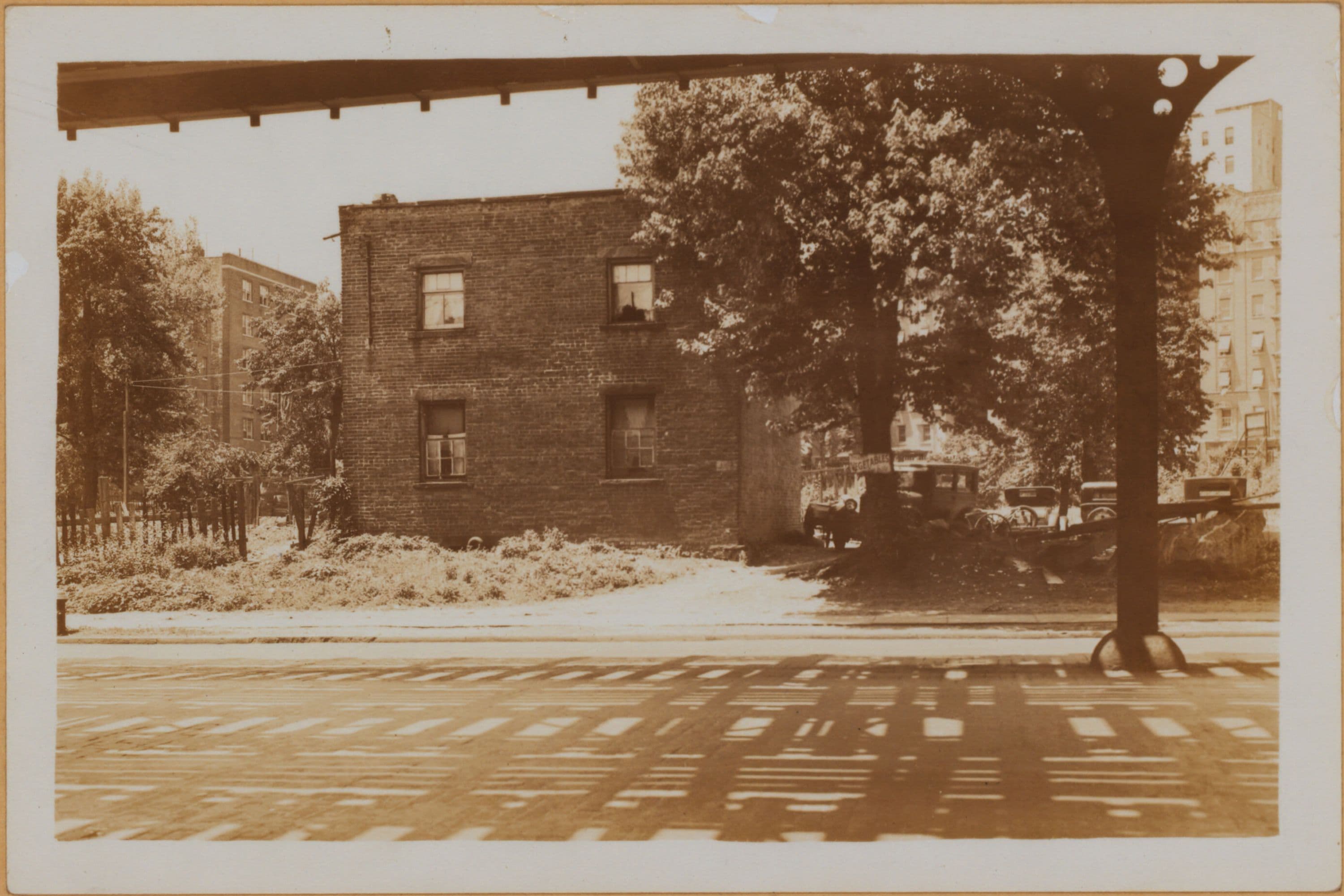 Manhattan: 10th Avenue - 213th Street