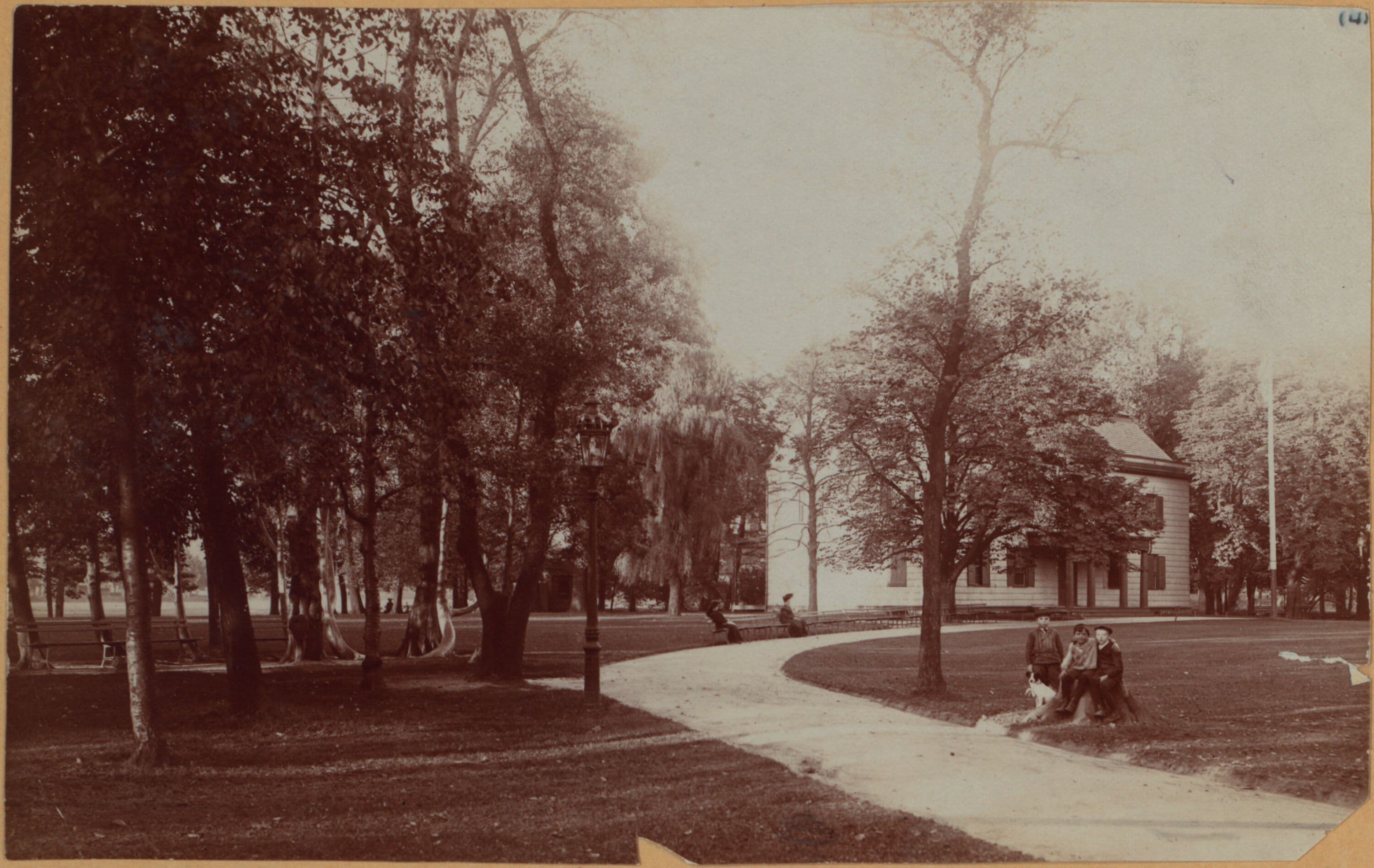 Queens: Jamaica Avenue - 150th Street