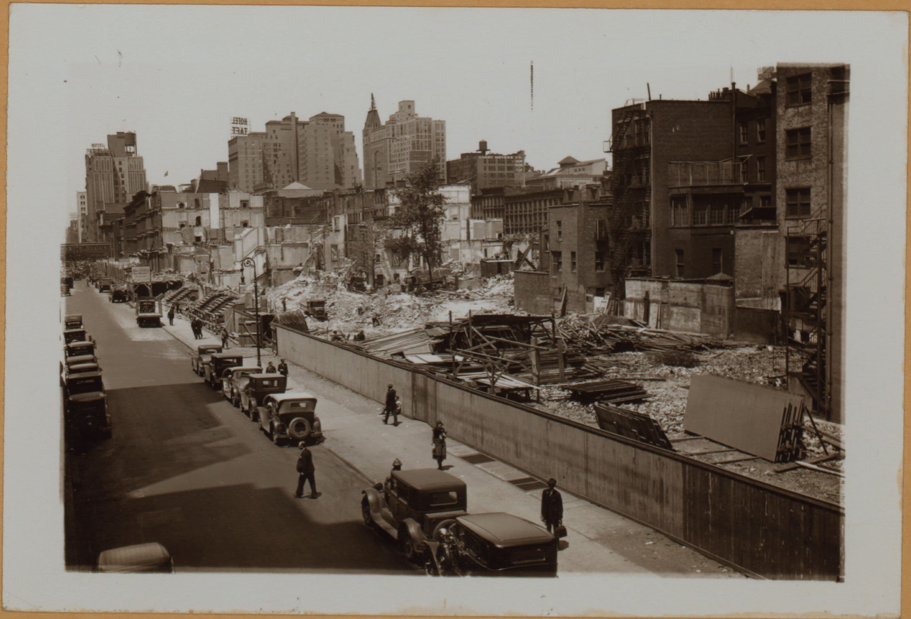 Manhattan: 49th Street (West) - 5th Avenue