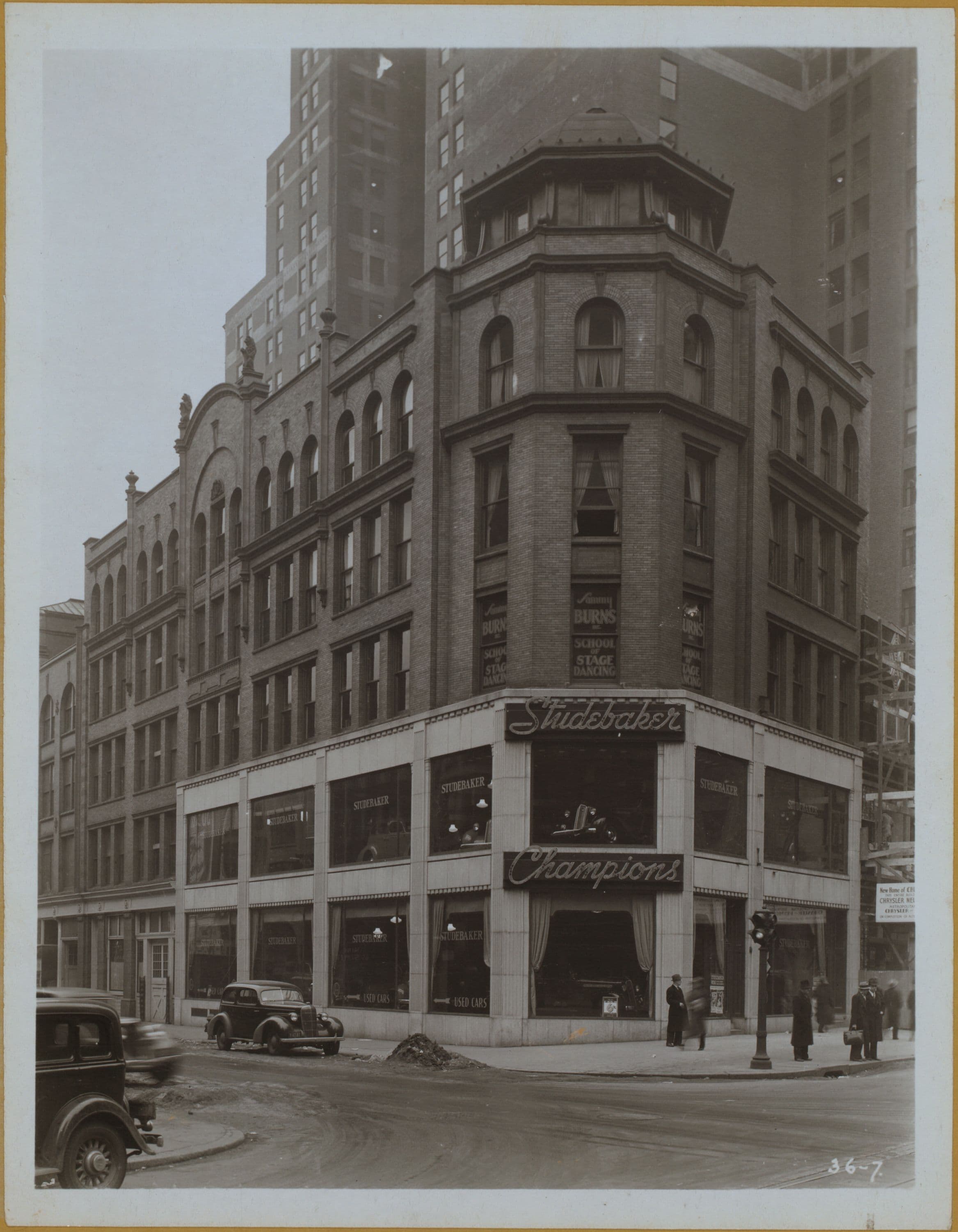 Manhattan: Broadway - [56th Street]