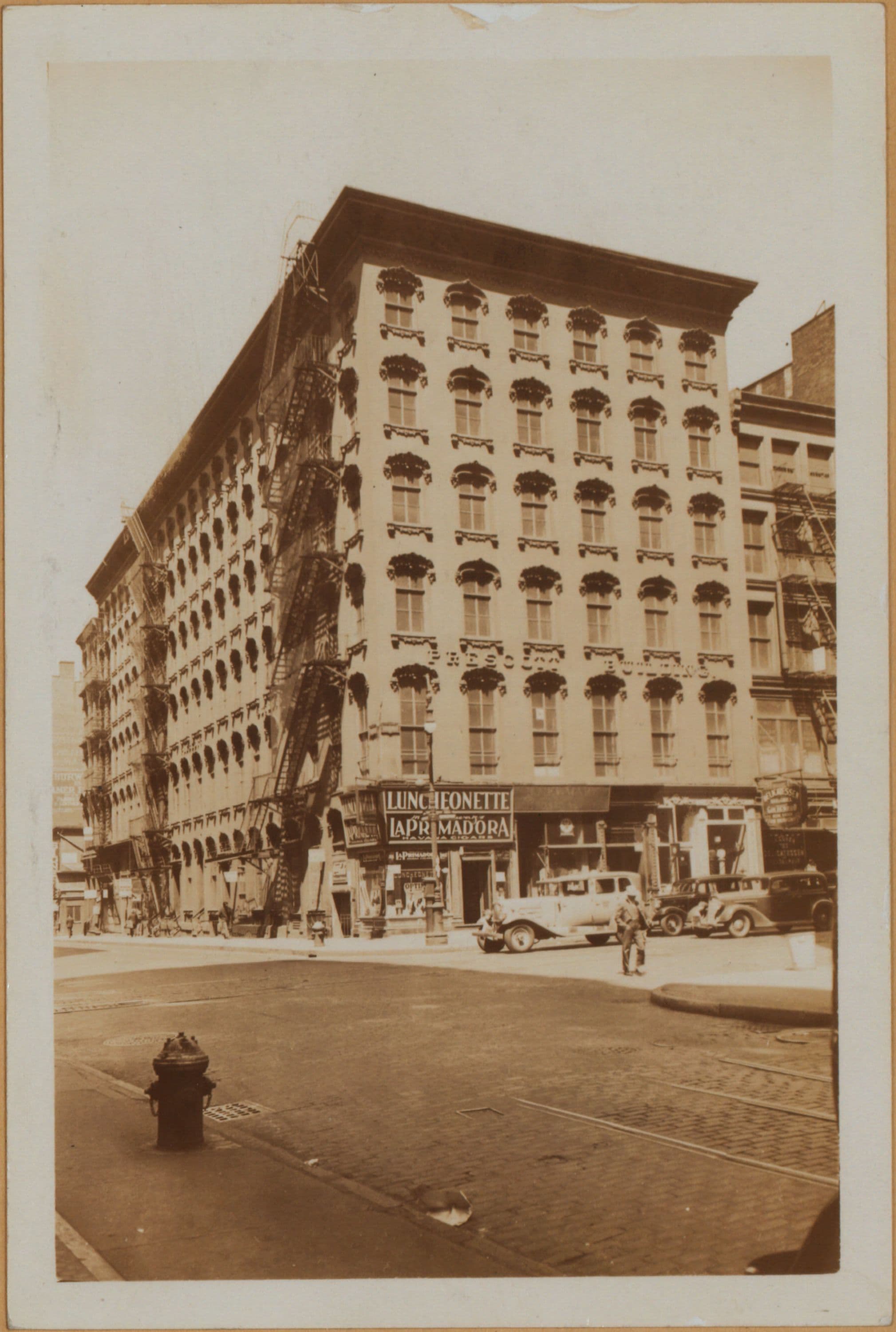 Manhattan: Broadway - Spring Street