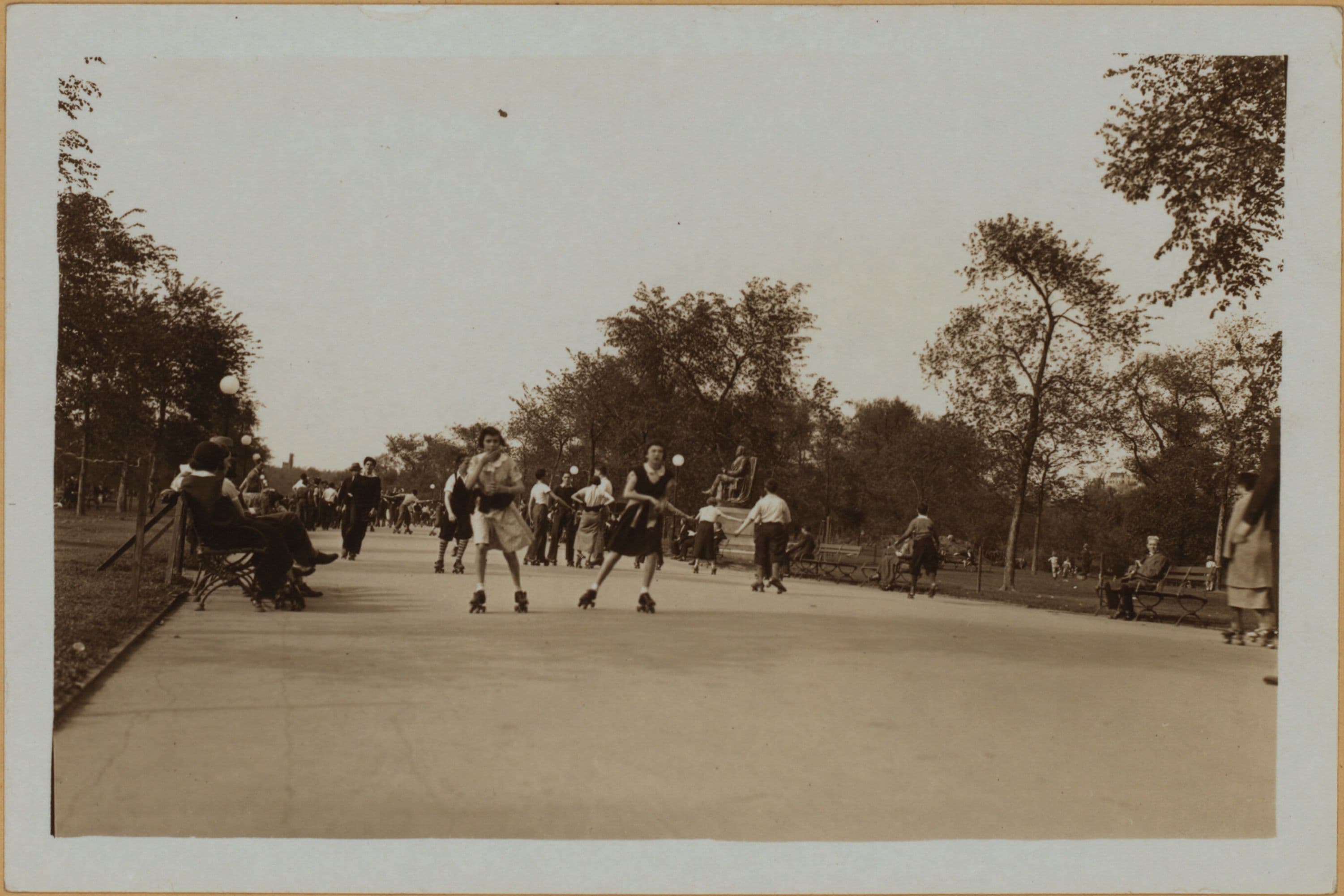 Manhattan: Central Park - The Mall.