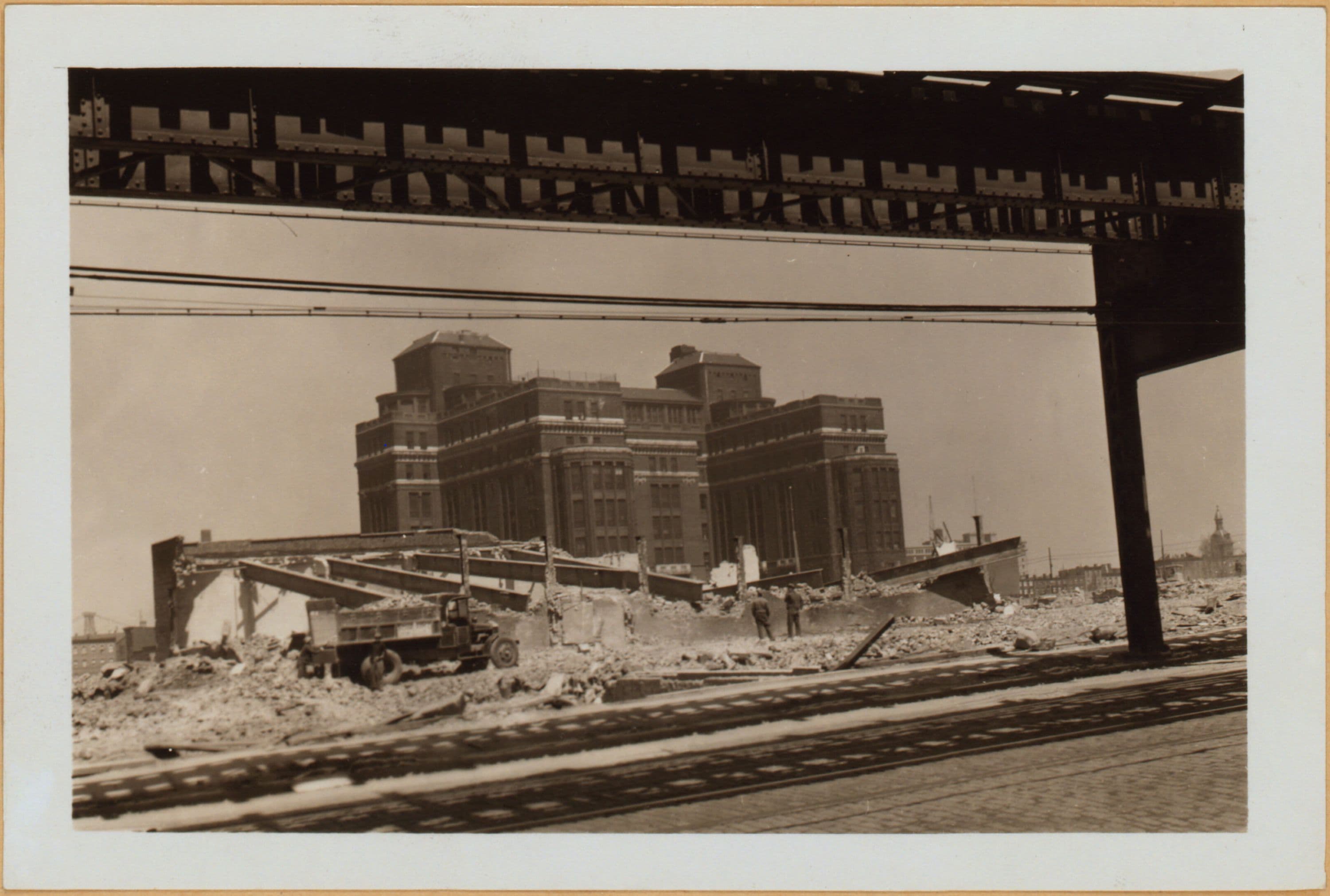 Brooklyn: Myrtle Avenue - Cumberland Street