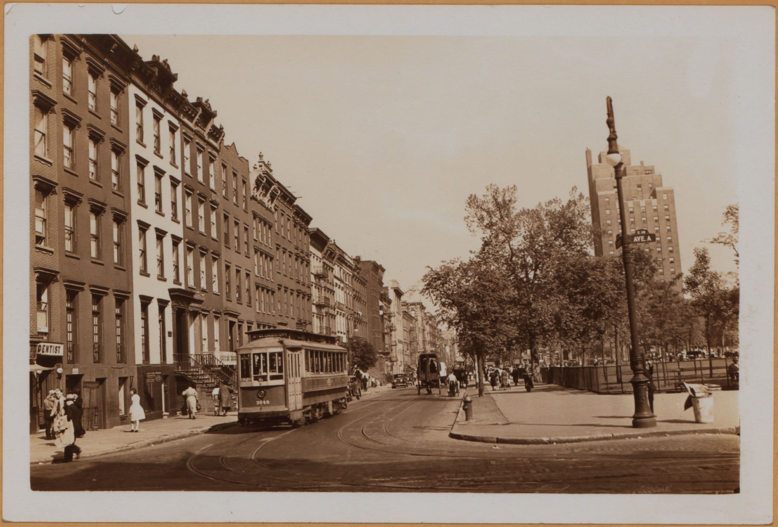 Manhattan: 10th Street (East) - Avenue A