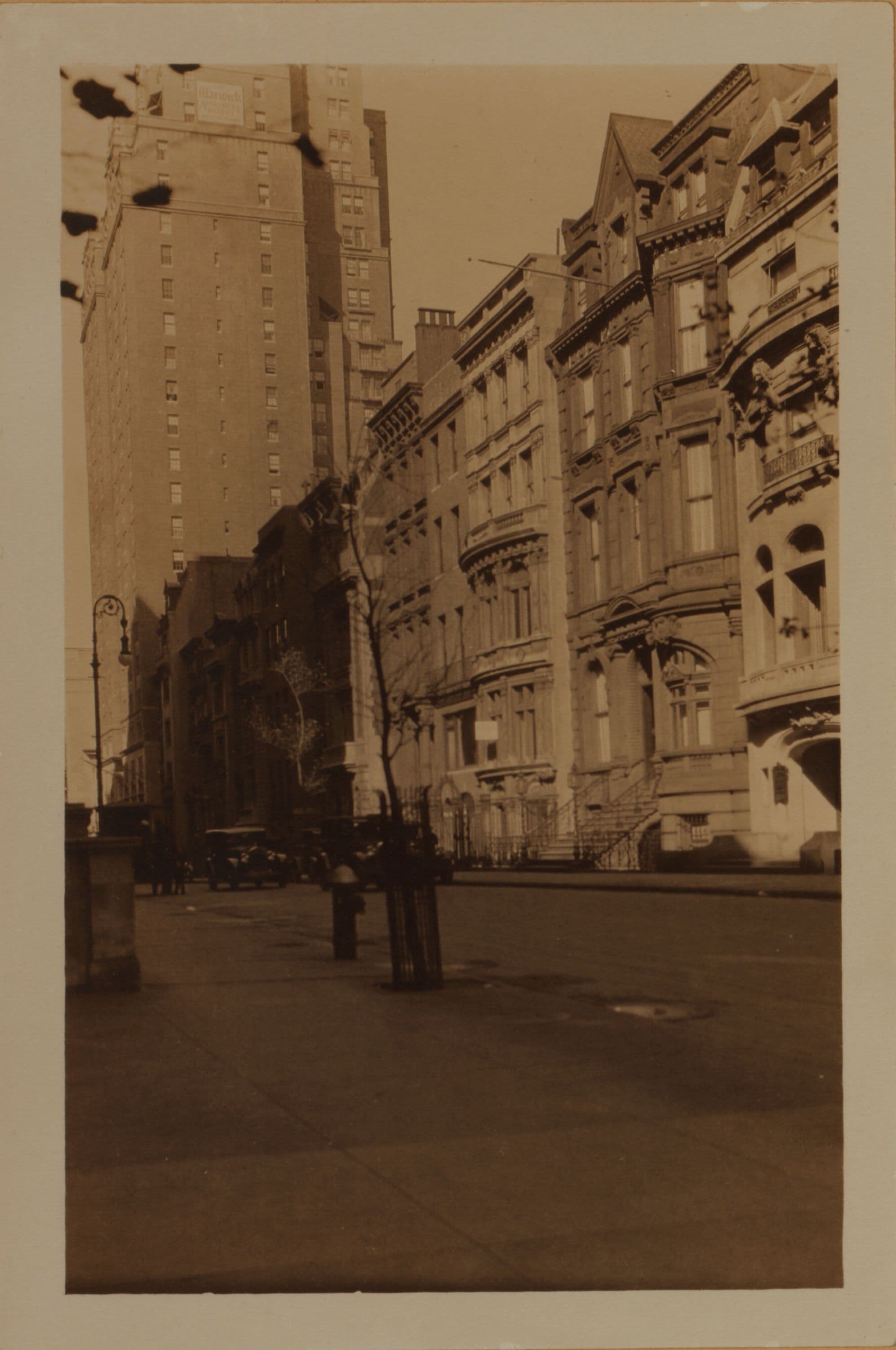 Manhattan: 54th Street (West) - 6th Avenue