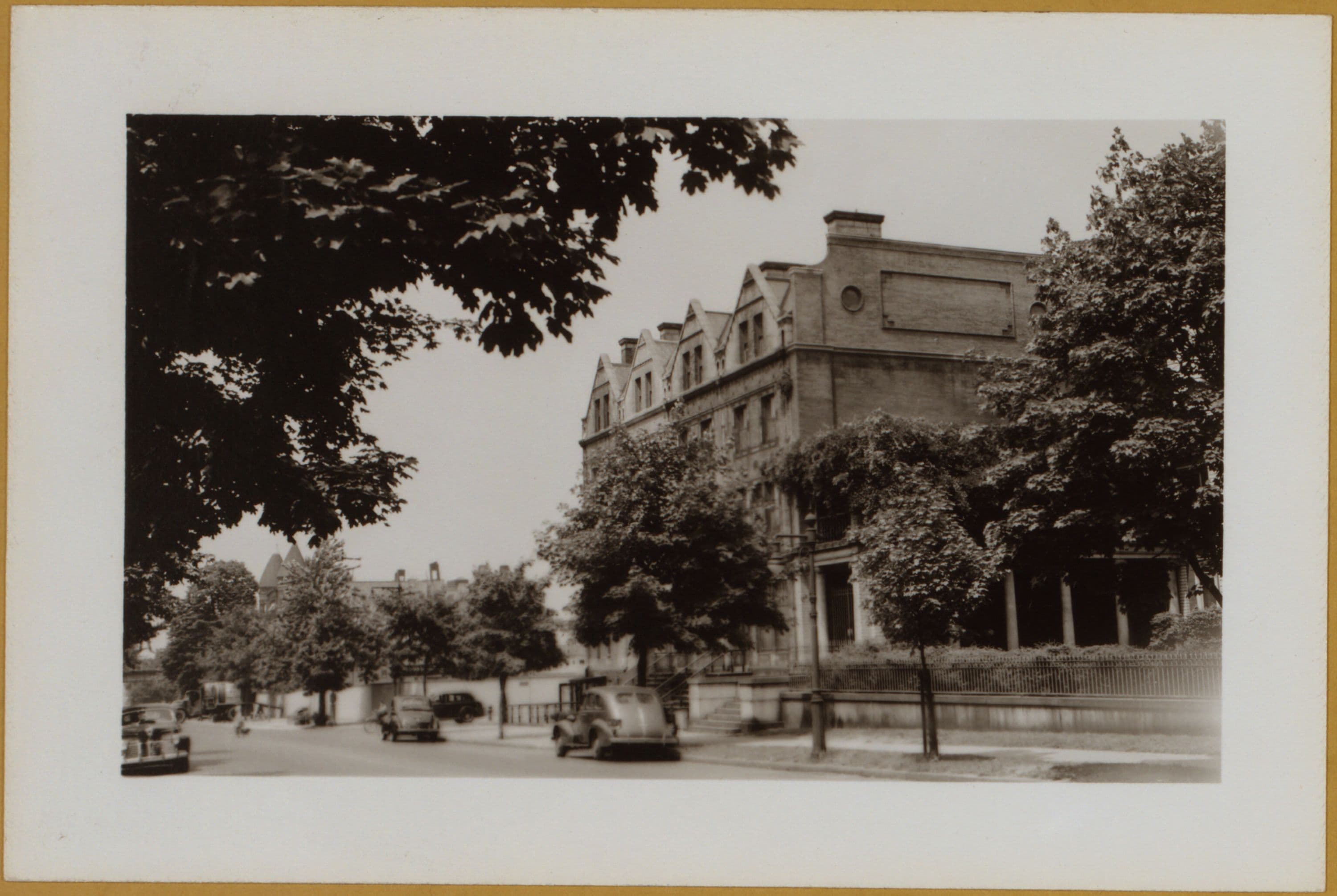 Brooklyn: Clinton Avenue - Willoughby Avenue