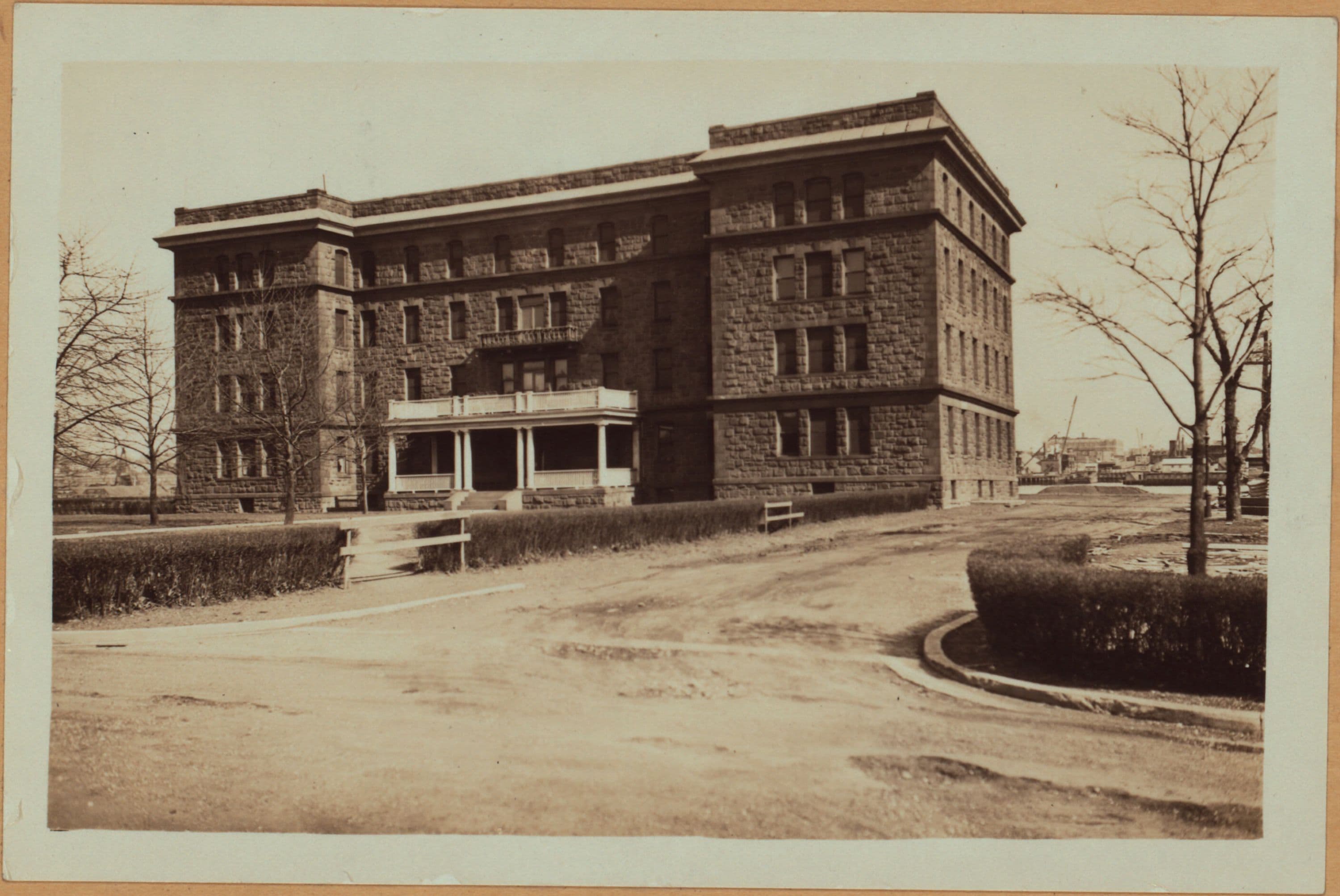 Manhattan: Welfare Island - Metropolitan Hospital., 1933