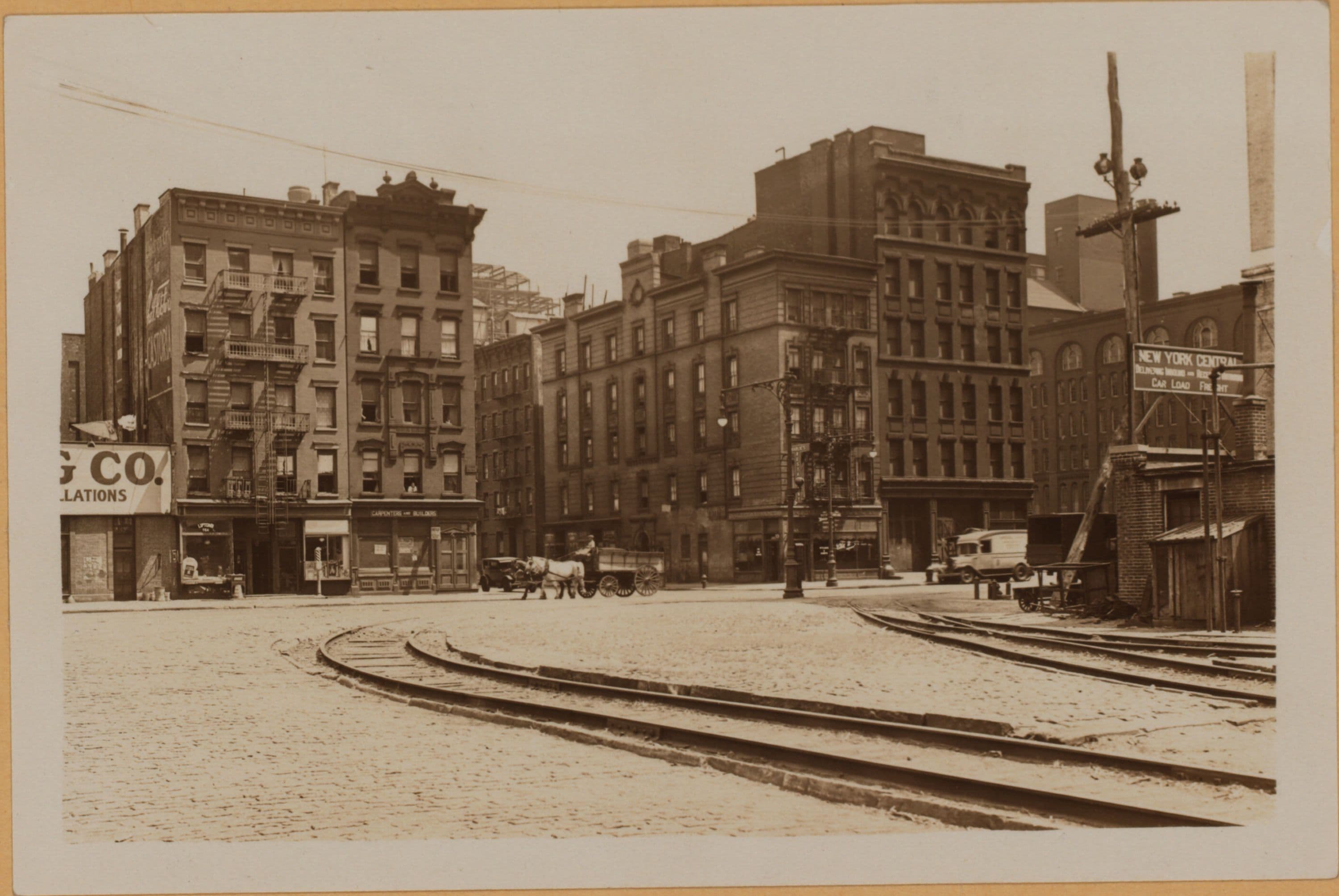 Manhattan: 10th Avenue - 17th Street