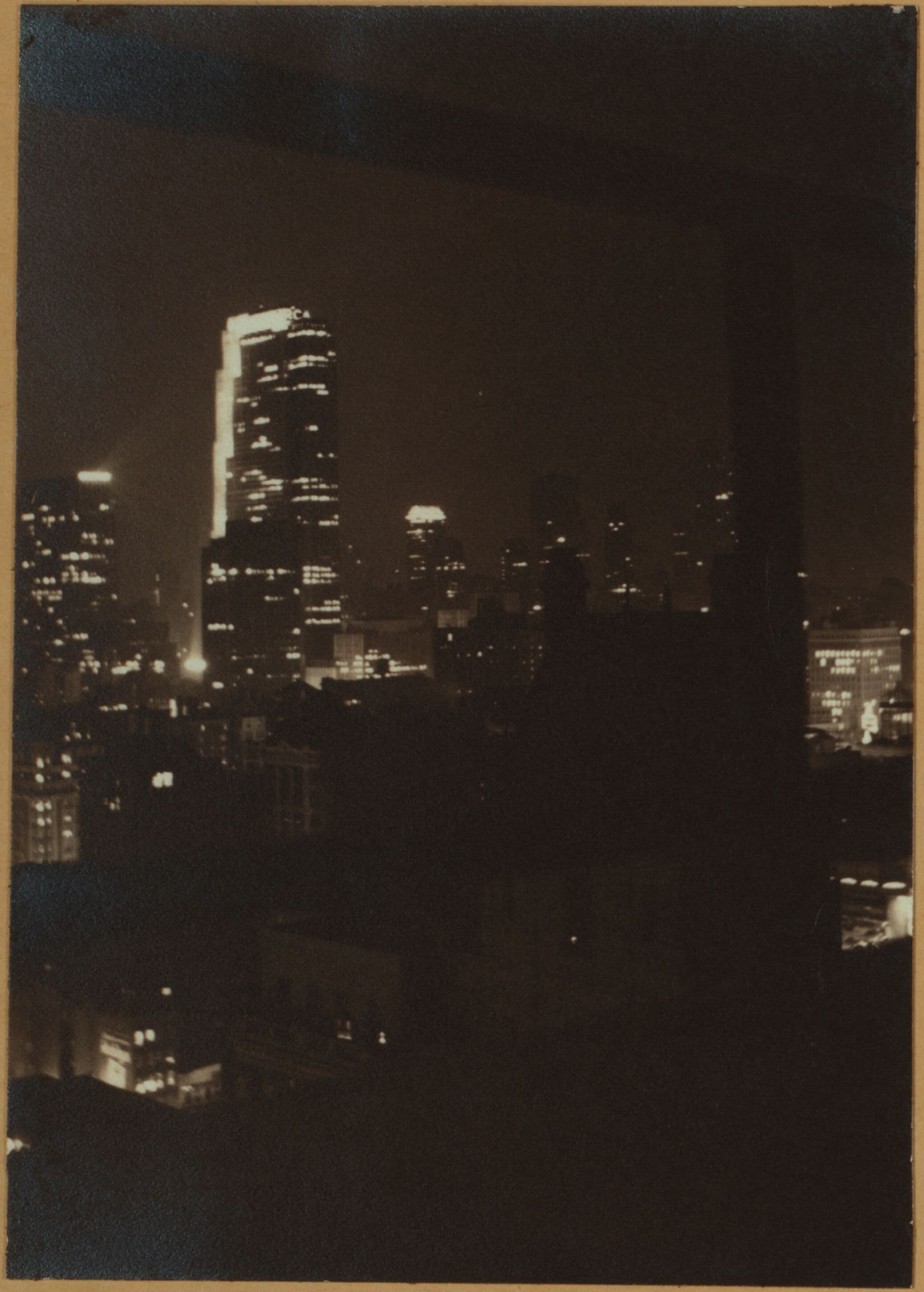 General view - [Midtown Manhattan] - Rockefeller Center at night.