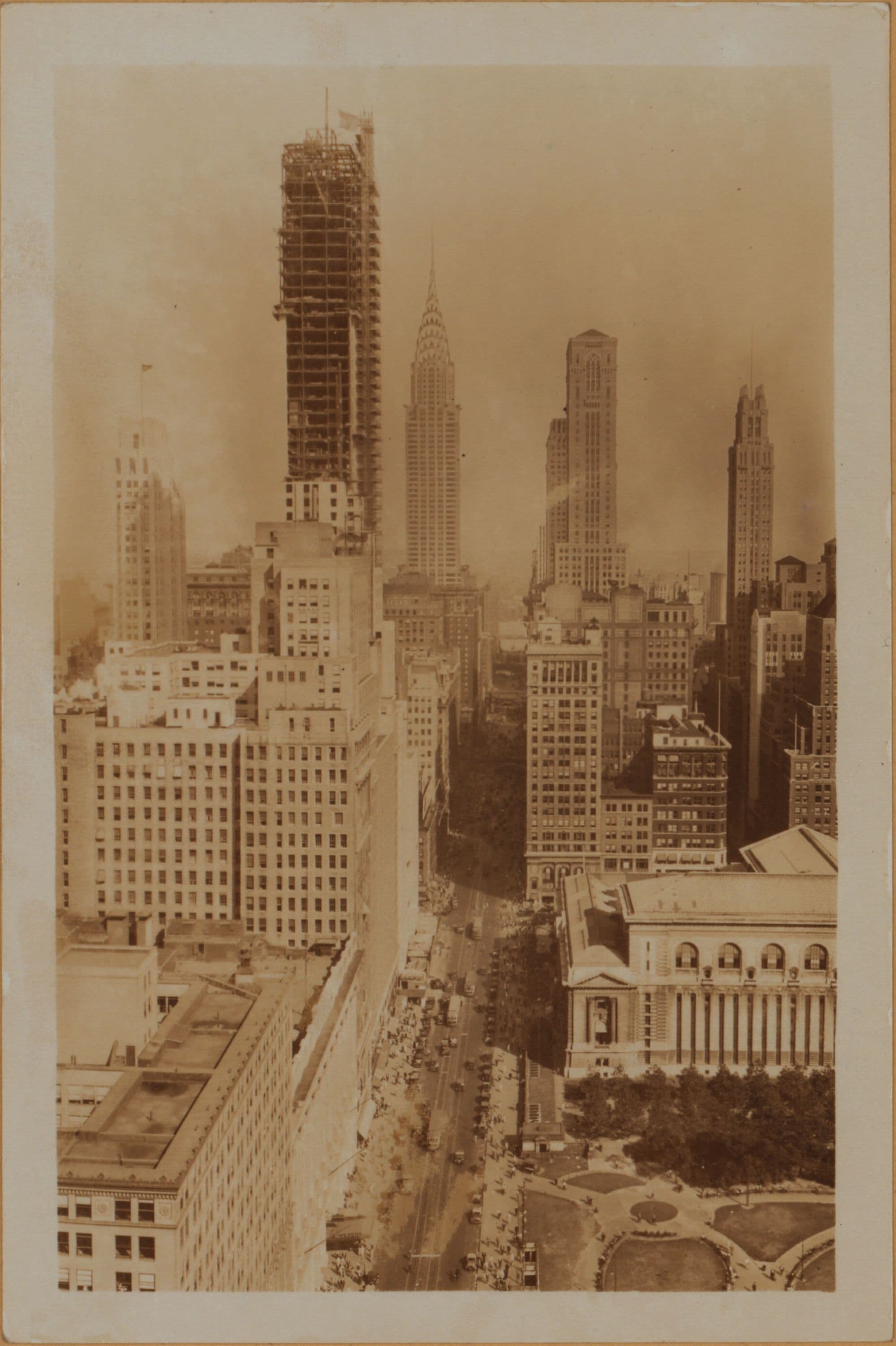 Manhattan: 42nd Street - 6th Avenue.