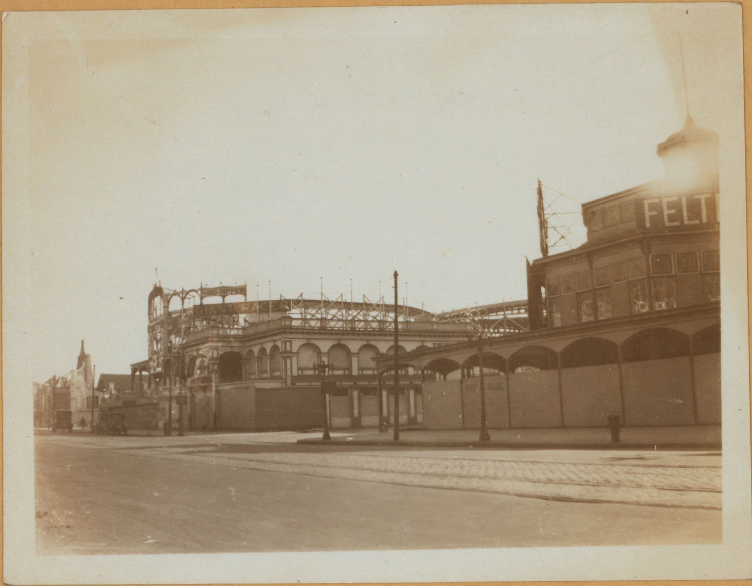 Brooklyn: Surf Ave. - 10th St. W.
