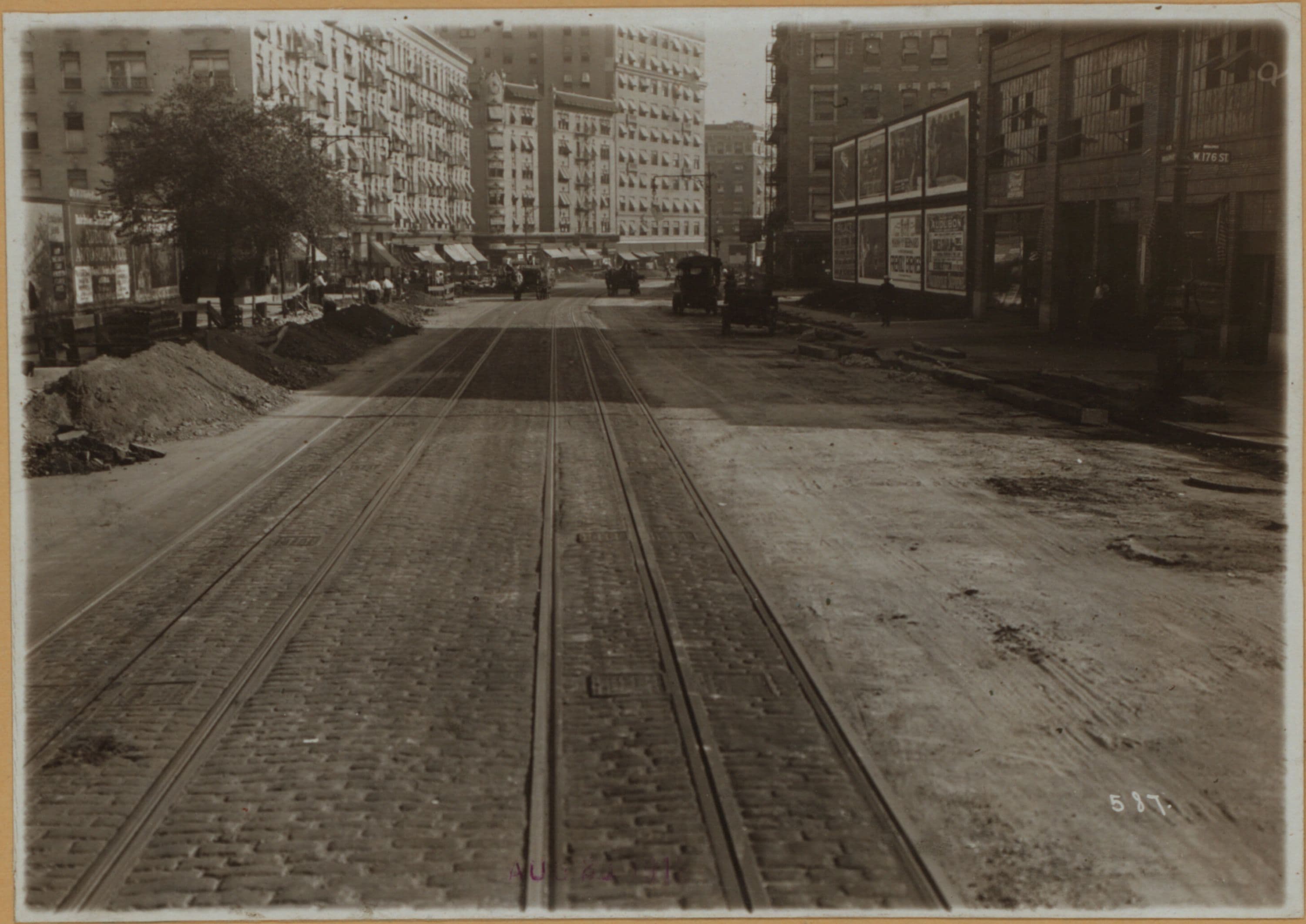 Manhattan: Broadway - 176th Street