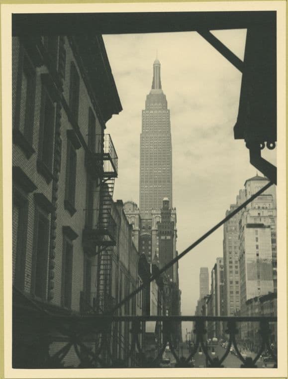 34th Street (East) - Third Avenue looking west