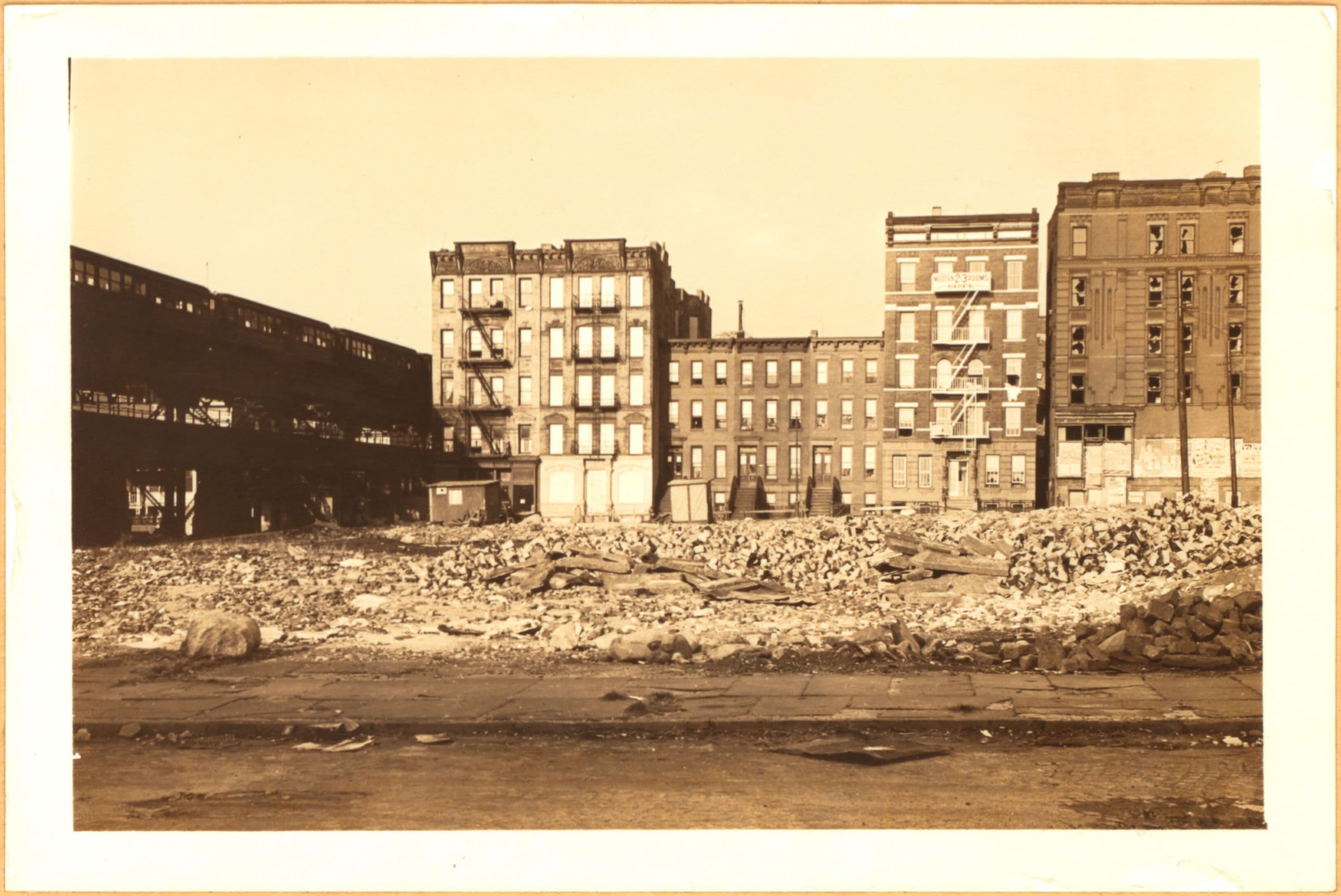 Bronx: 135th Street (East) - Willis Avenue