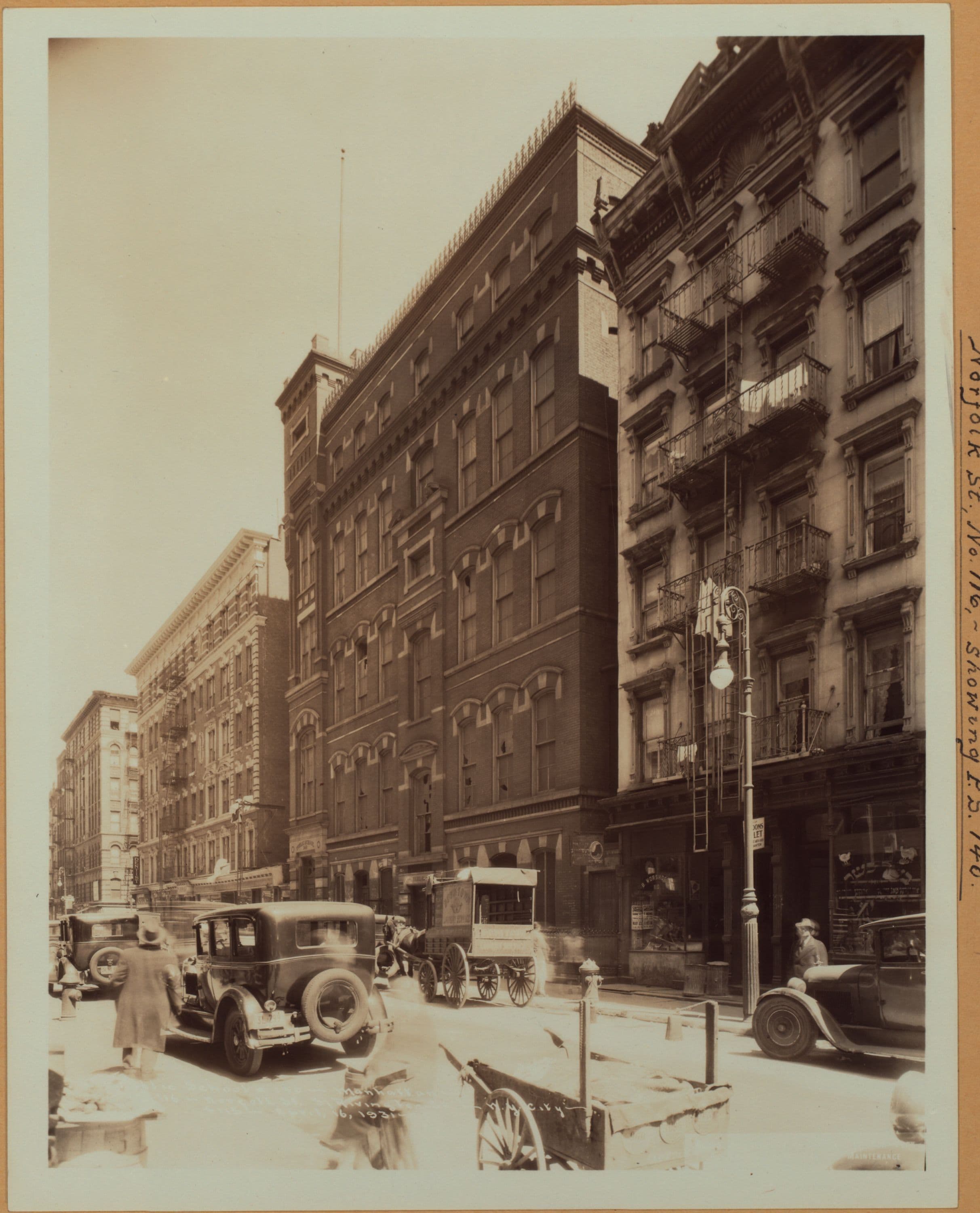 Manhattan: Norfolk Street - Rivington Street
