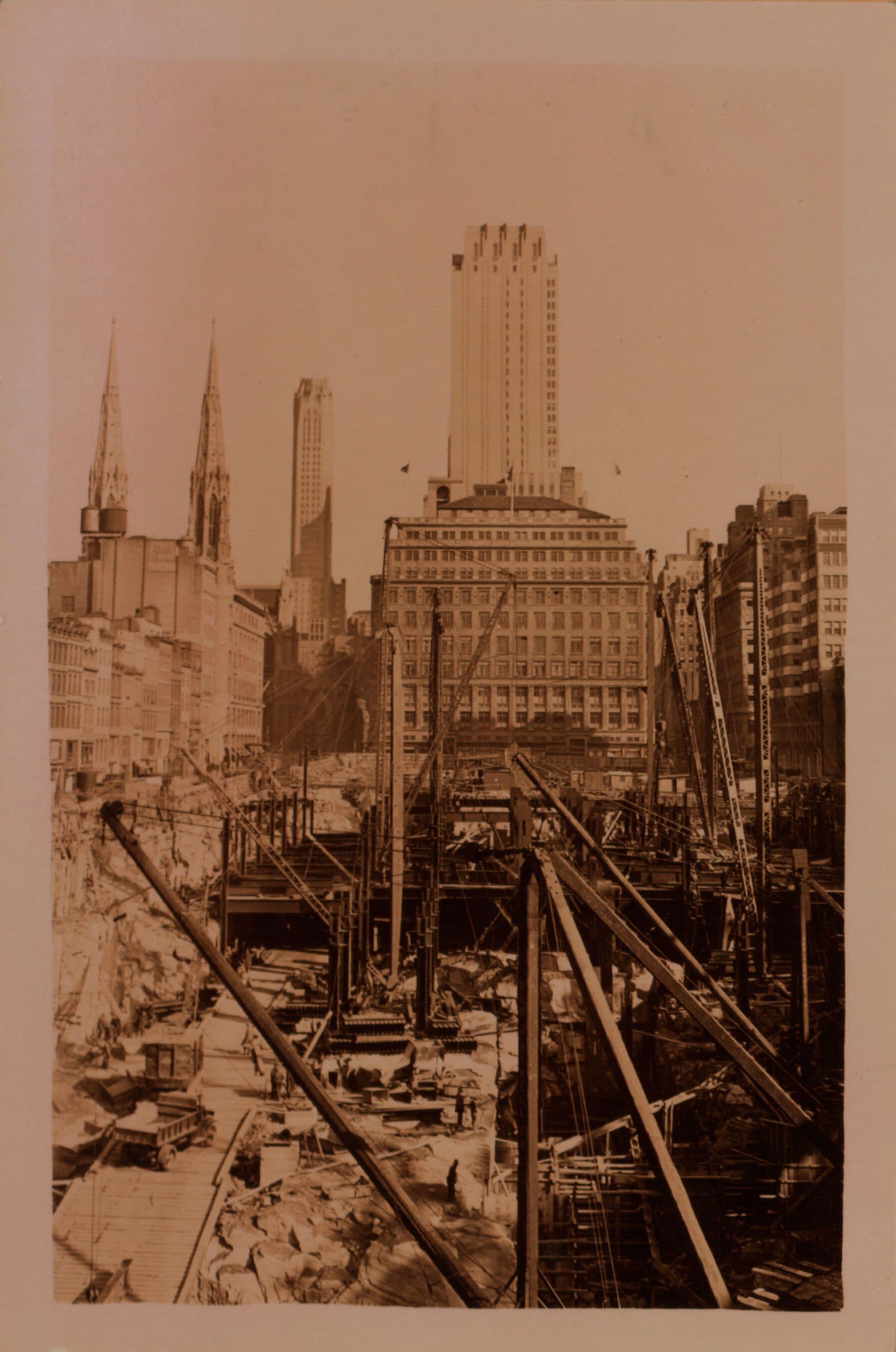 Manhattan: 50th Street - 6th Avenue